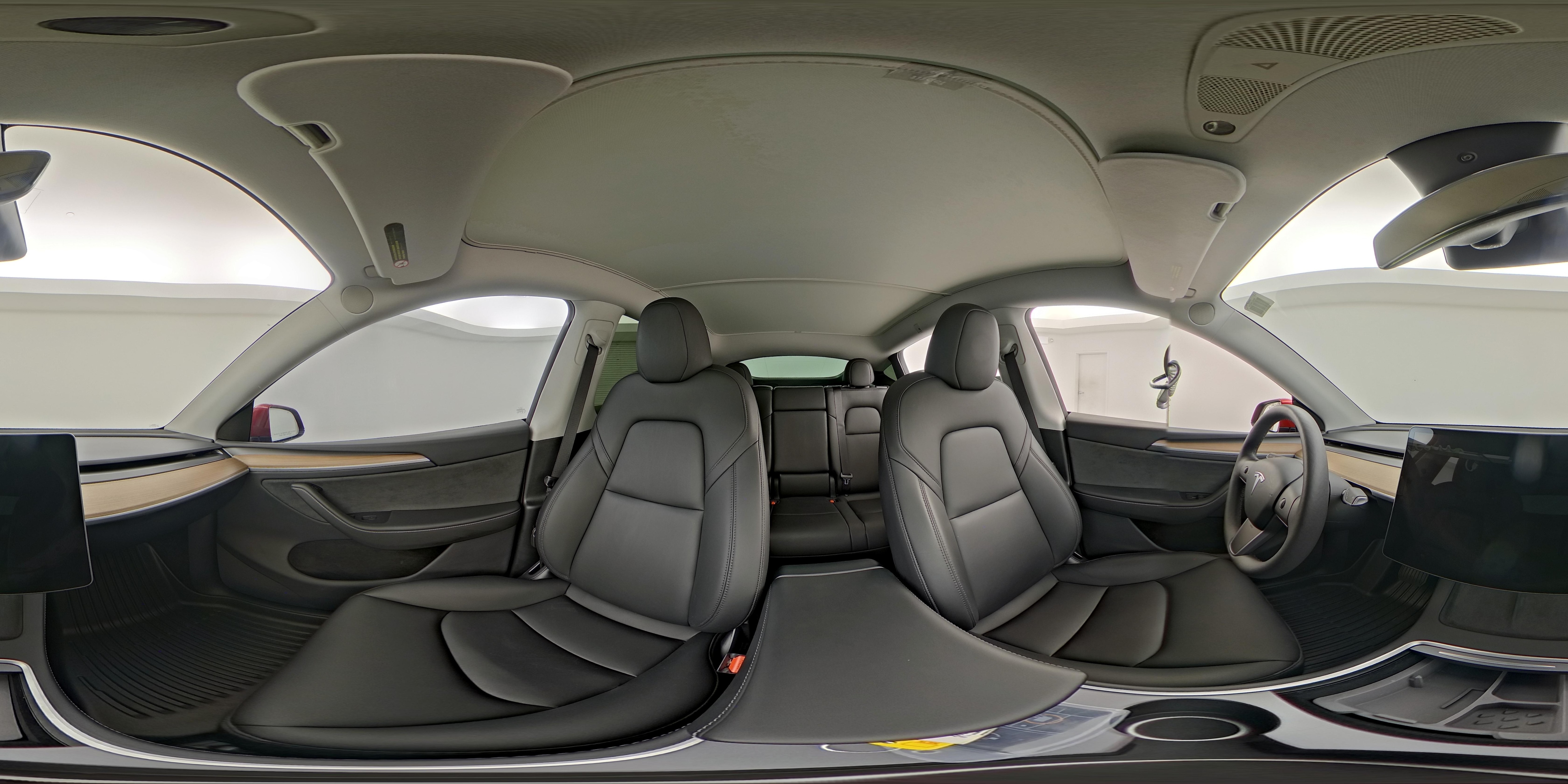2024 Tesla Model Y Long Range - Photo 25