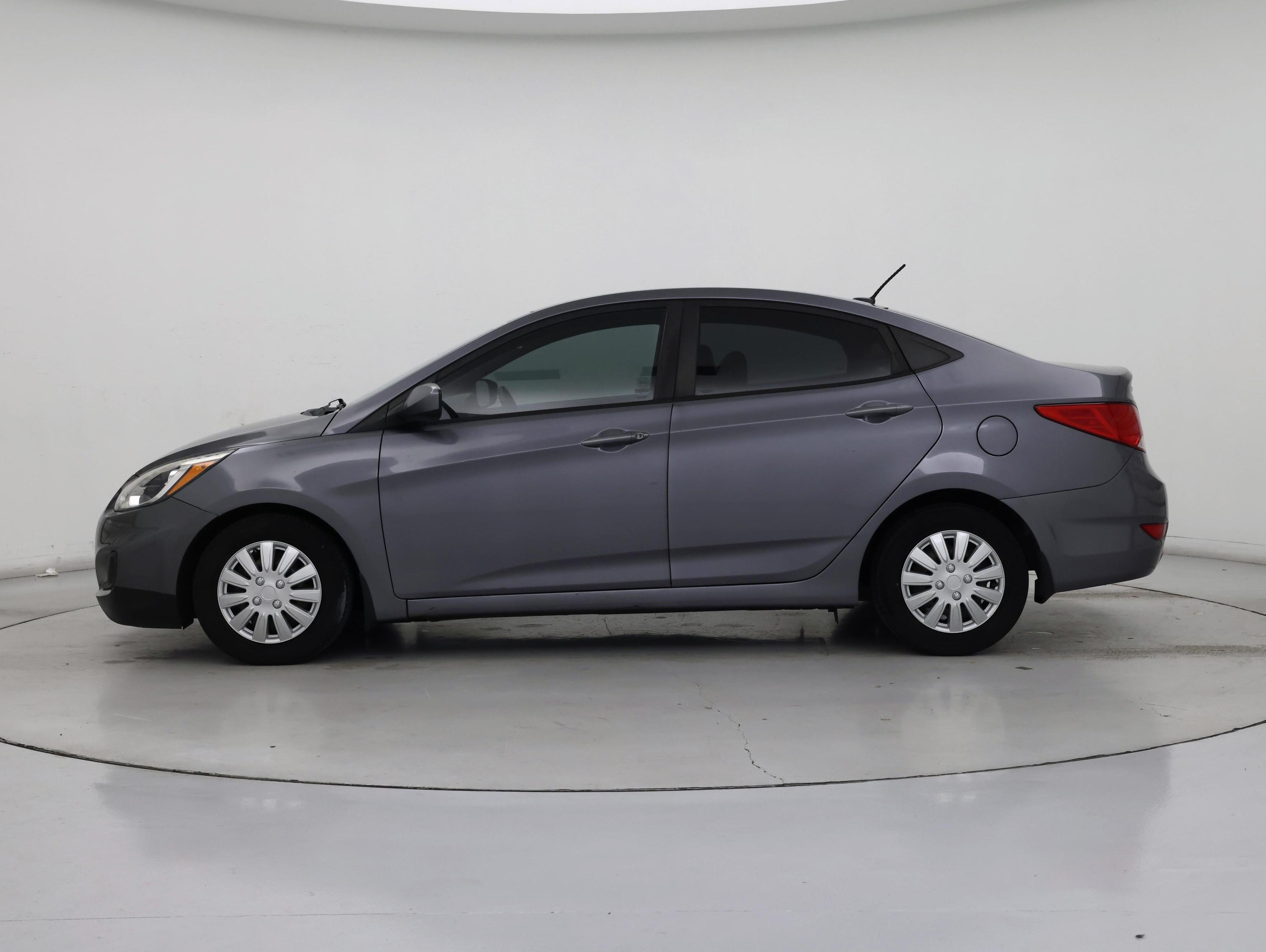 Thumbnail: 2016 Hyundai Accent - 3