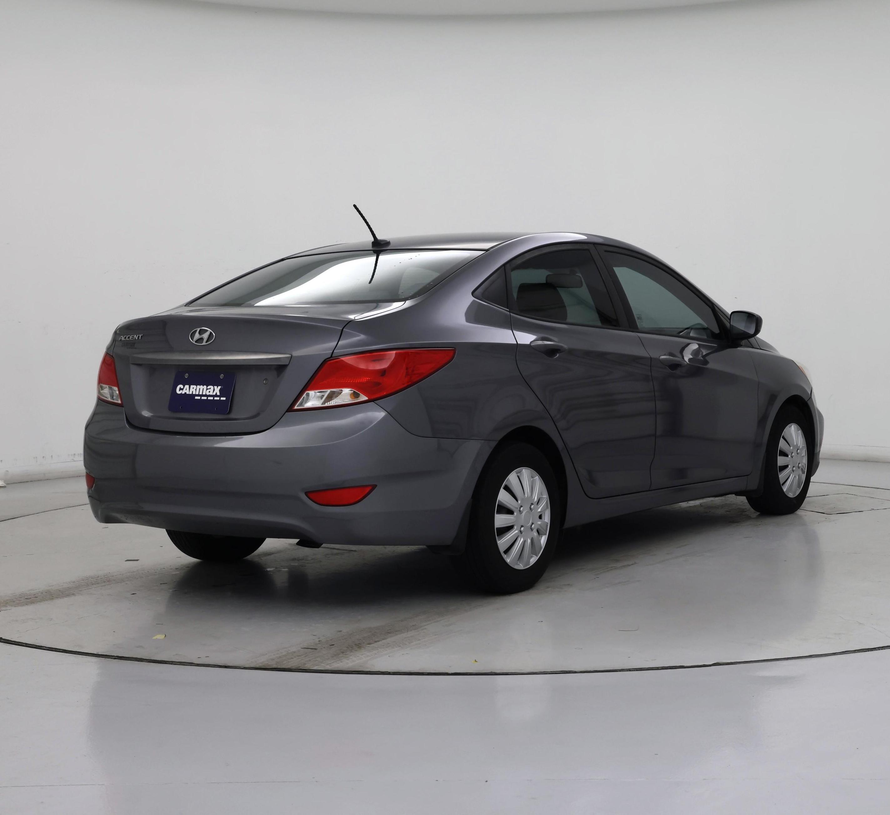 Thumbnail: 2016 Hyundai Accent - 8