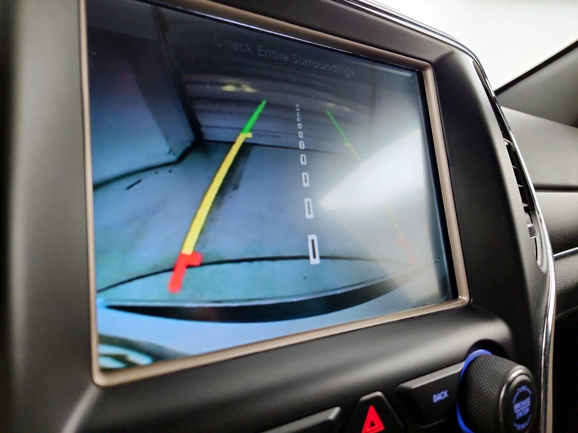 Thumbnail: 2017 Jeep Grand Cherokee - 15