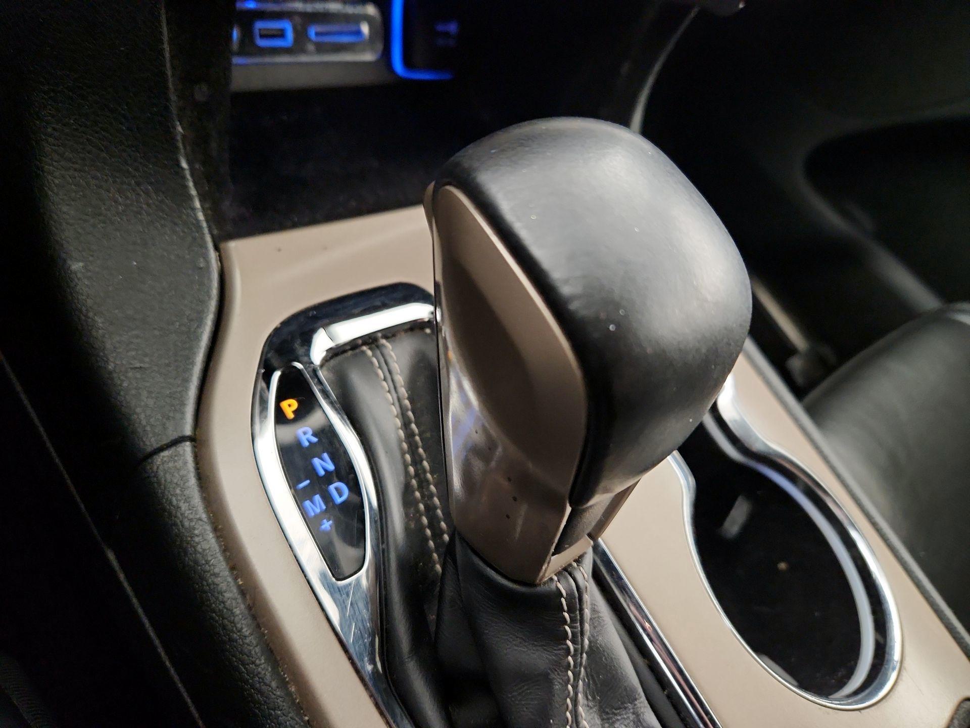 Thumbnail: 2017 Jeep Grand Cherokee - 18