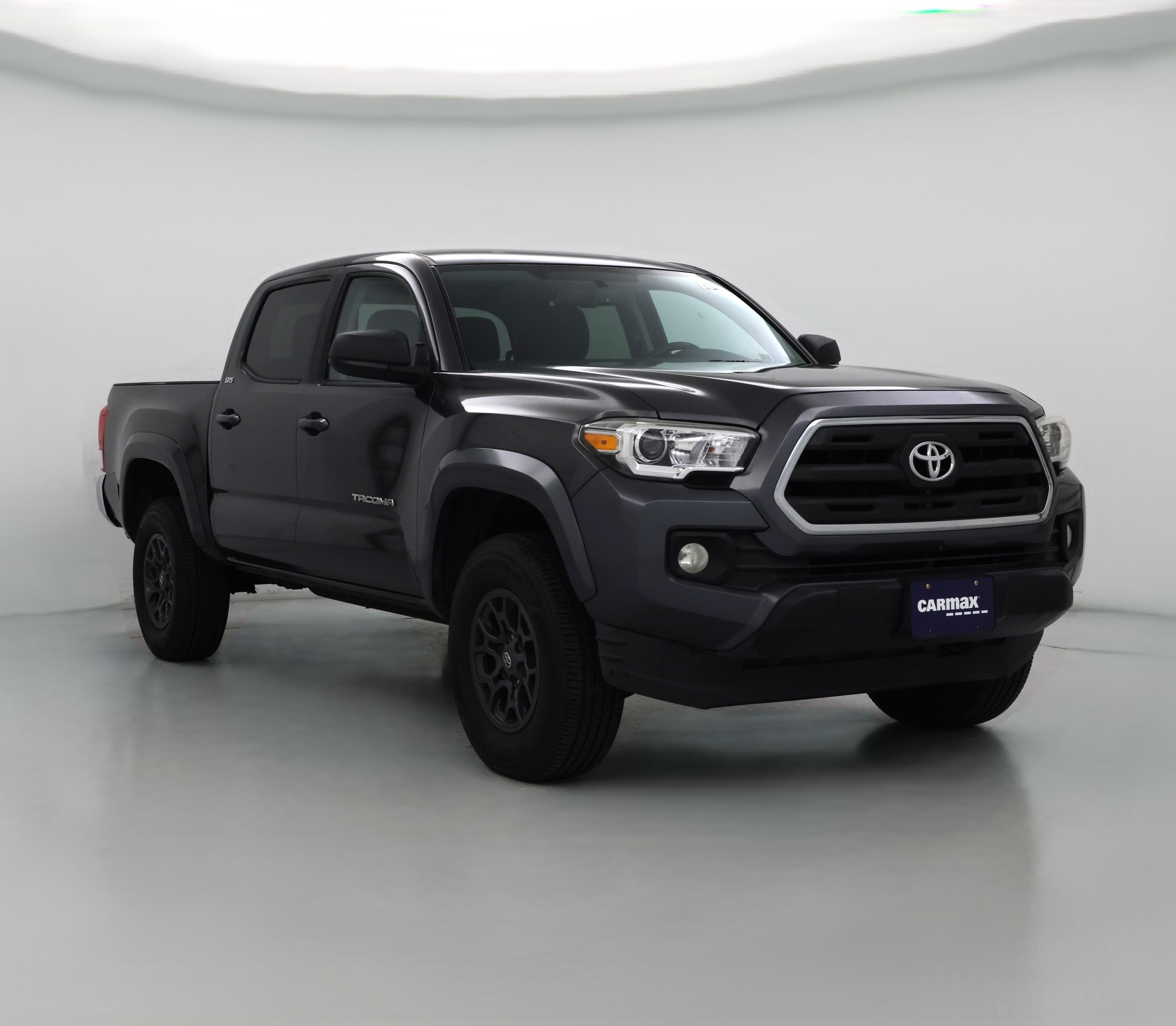 Thumbnail: 2017 Toyota Tacoma - 1