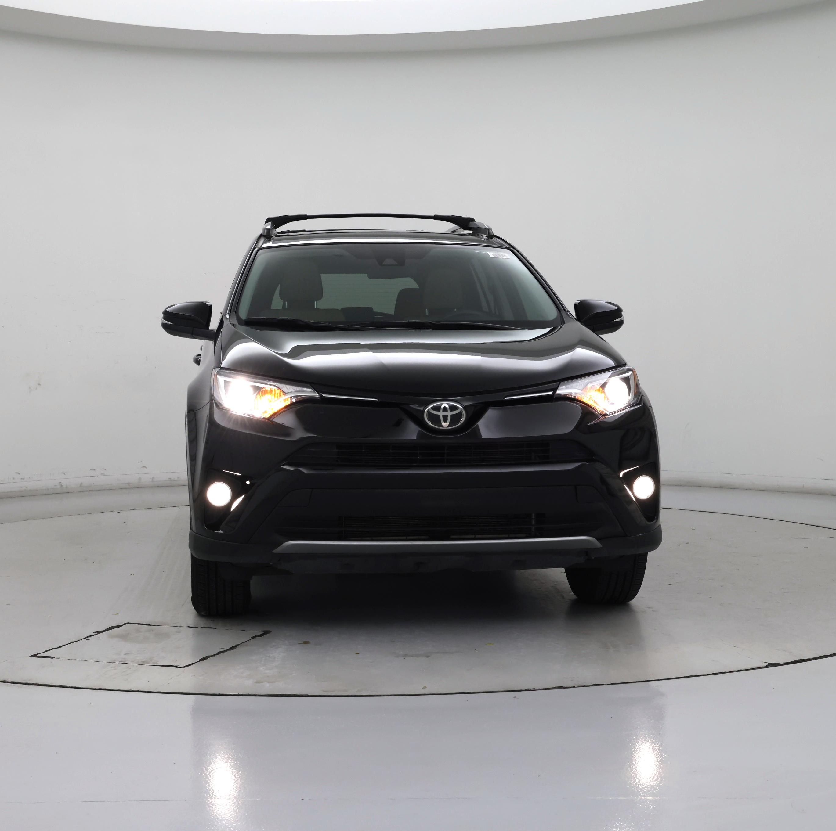 Thumbnail: 2018 Toyota RAV4 - 5