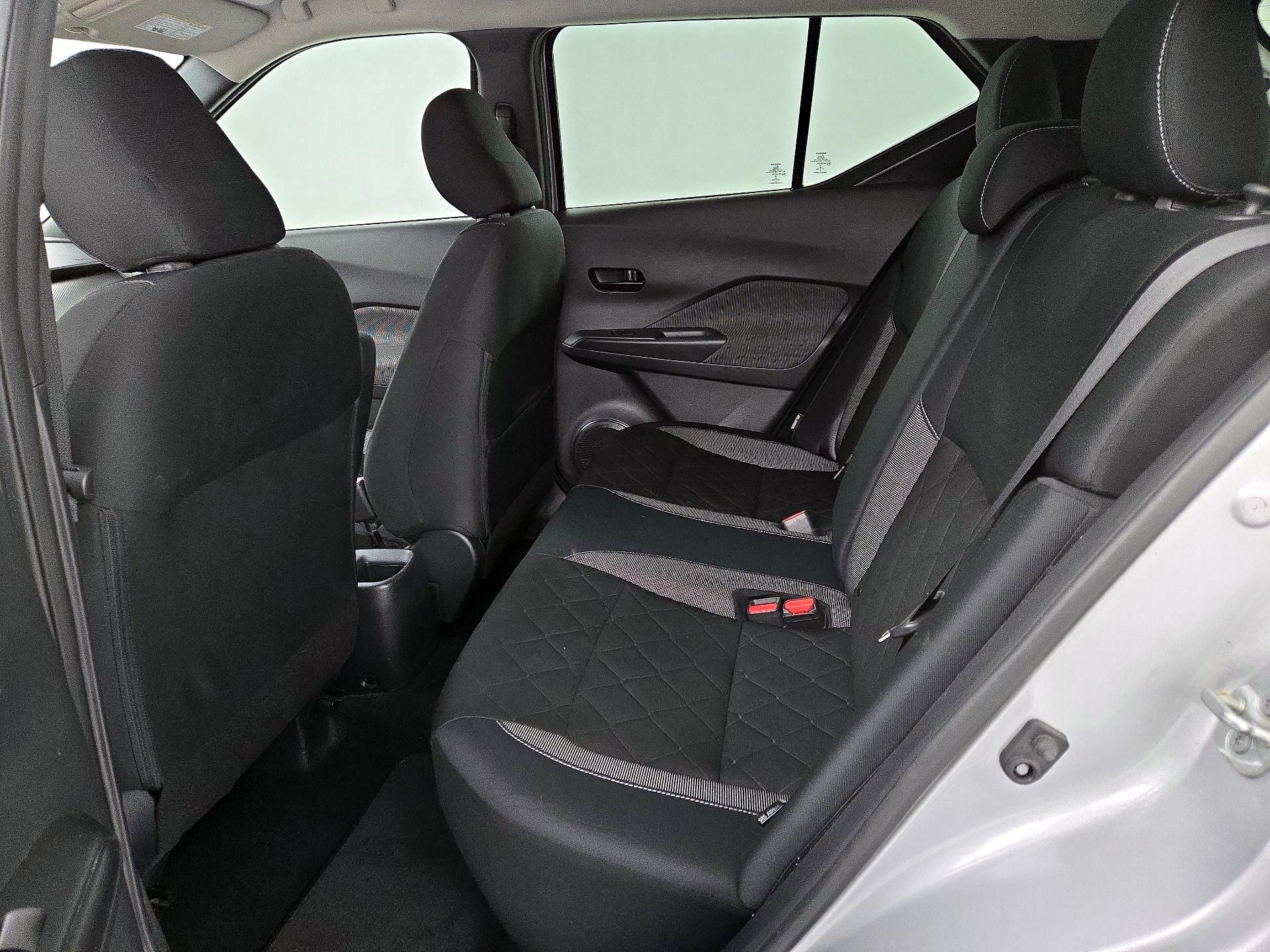 Thumbnail: 2020 Nissan Kicks - 19