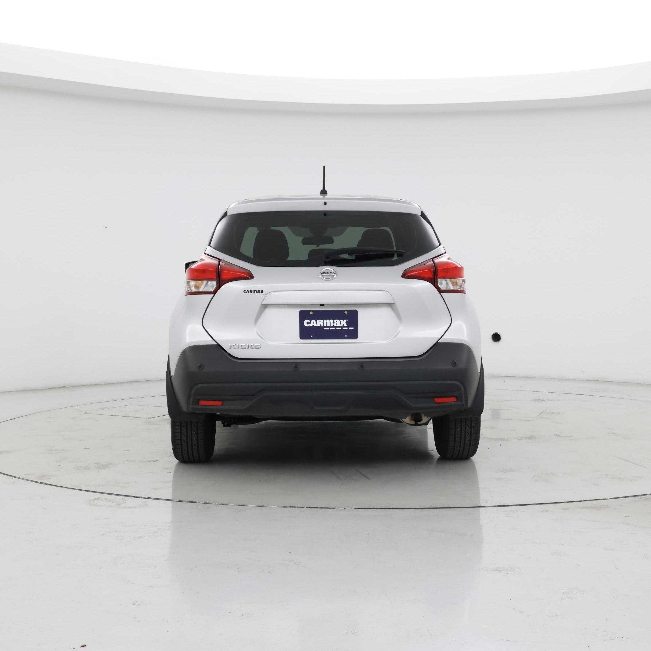 Thumbnail: 2020 Nissan Kicks - 6