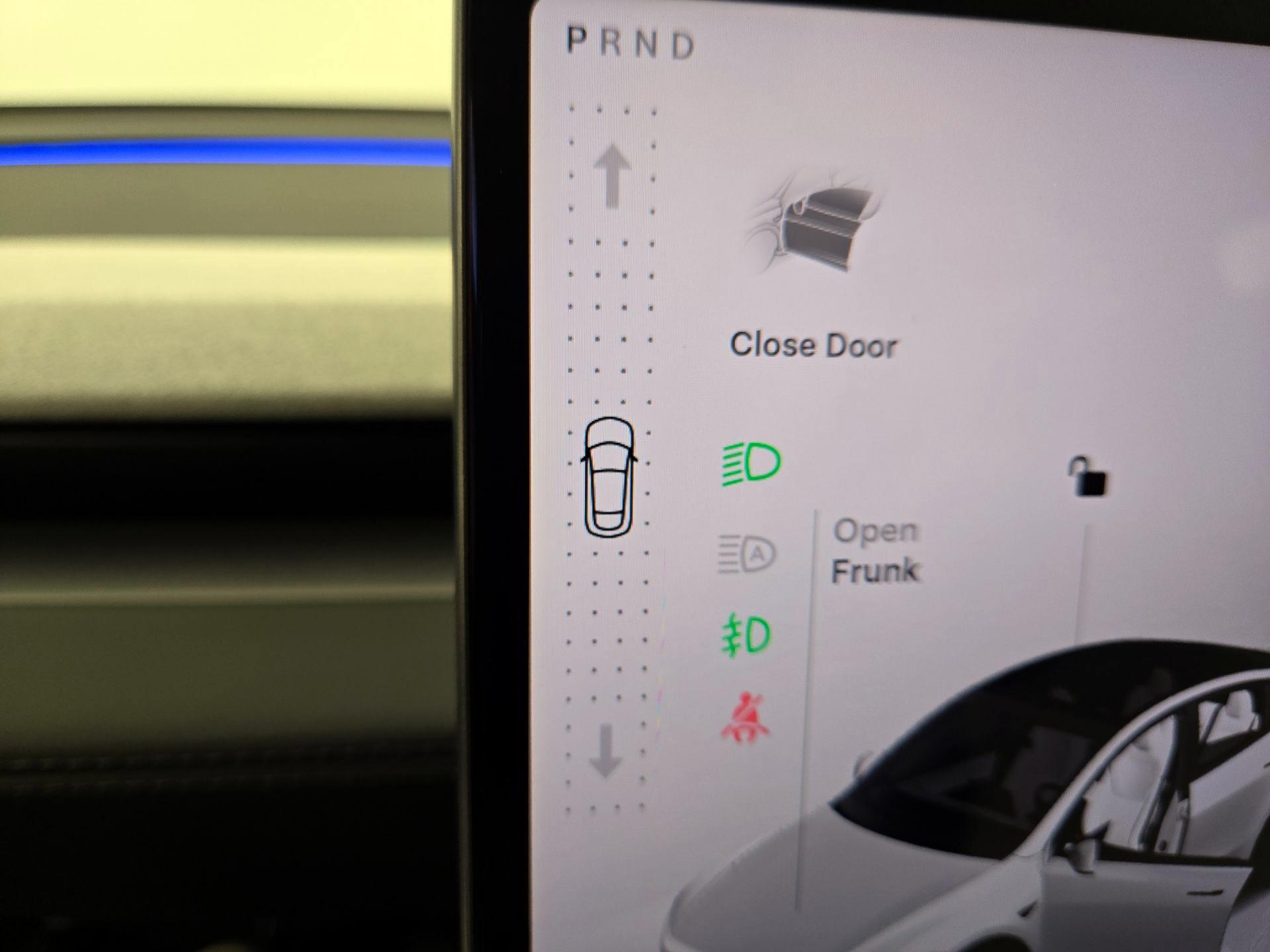 Thumbnail: 2026 Tesla Model Y - 17