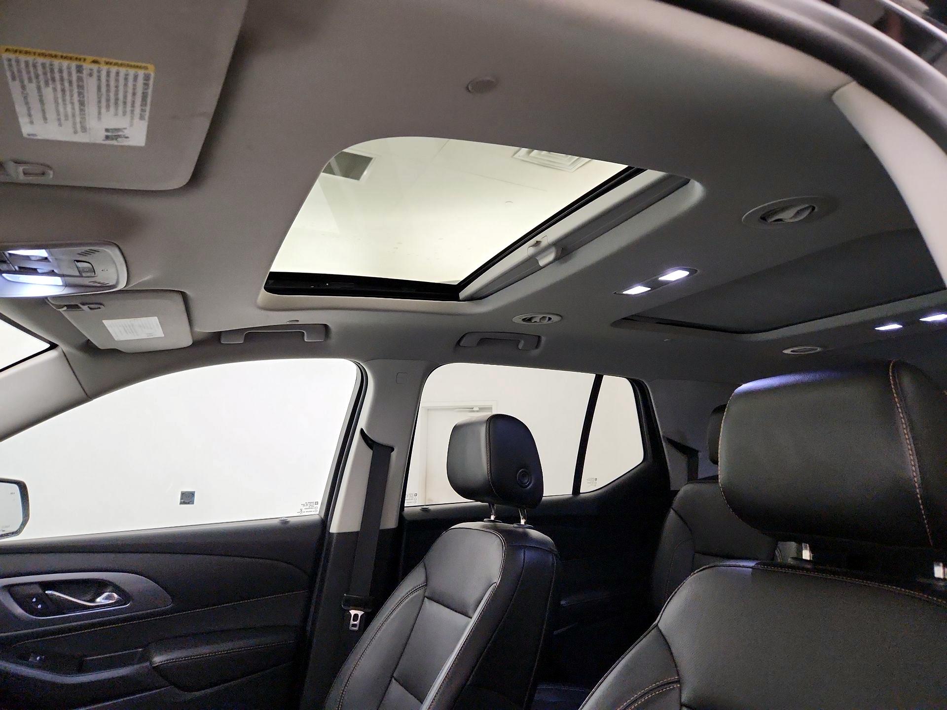 Thumbnail: 2019 Chevrolet Traverse - 19