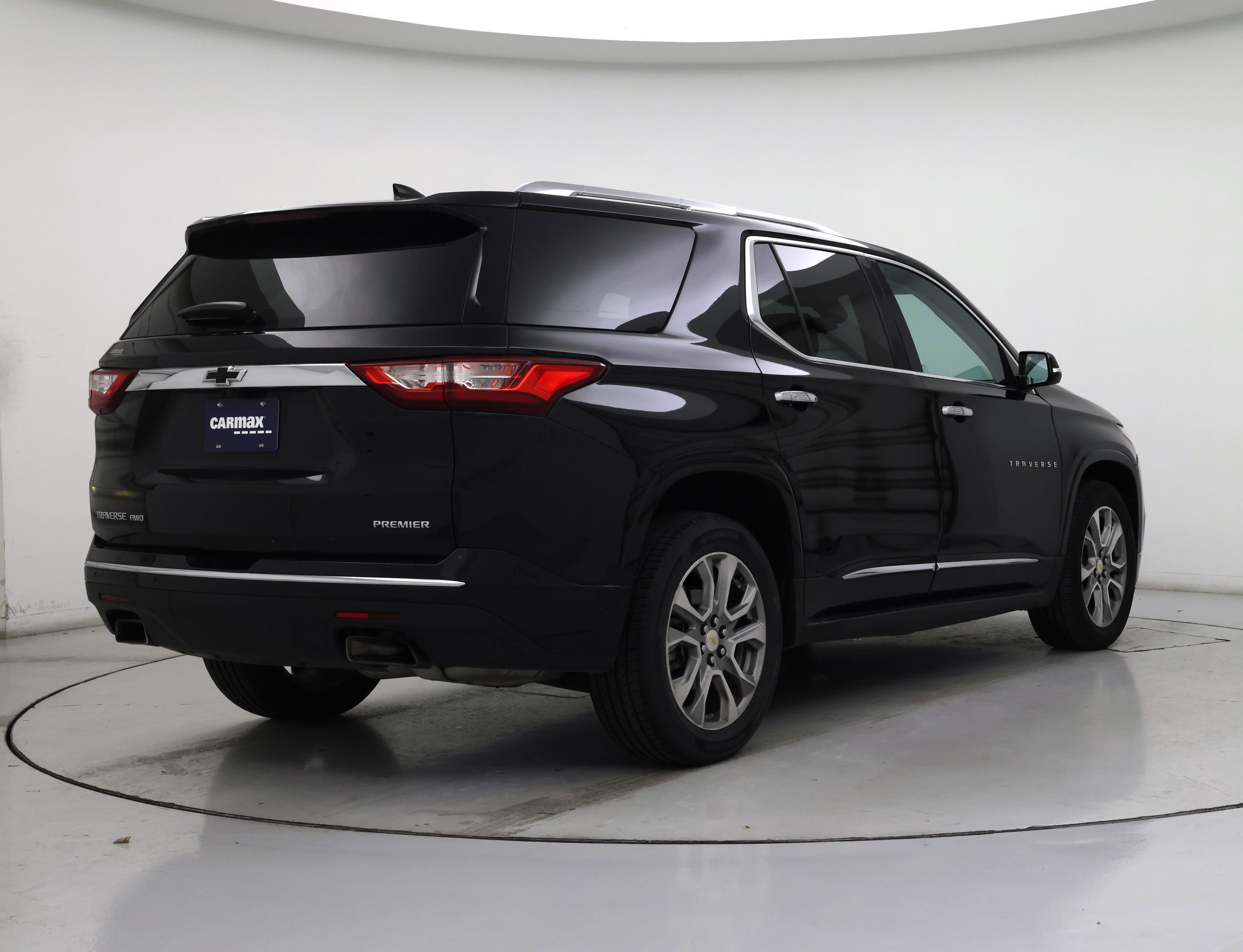 Thumbnail: 2019 Chevrolet Traverse - 8