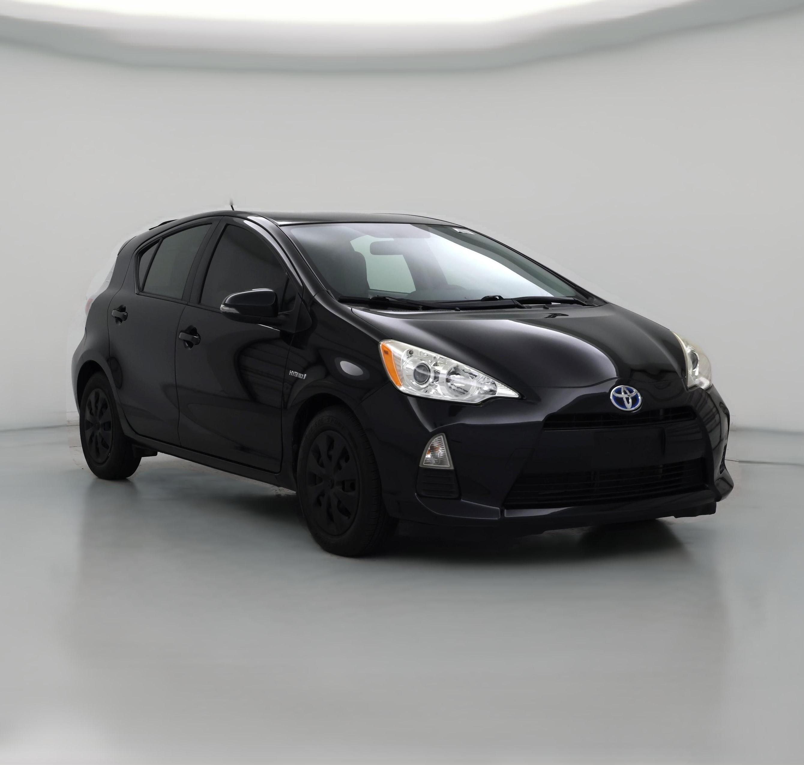 Thumbnail: 2014 Toyota Prius c - 1