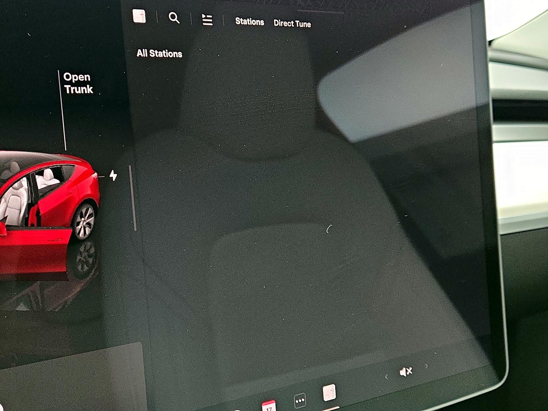 Thumbnail: 2023 Tesla Model Y - 15