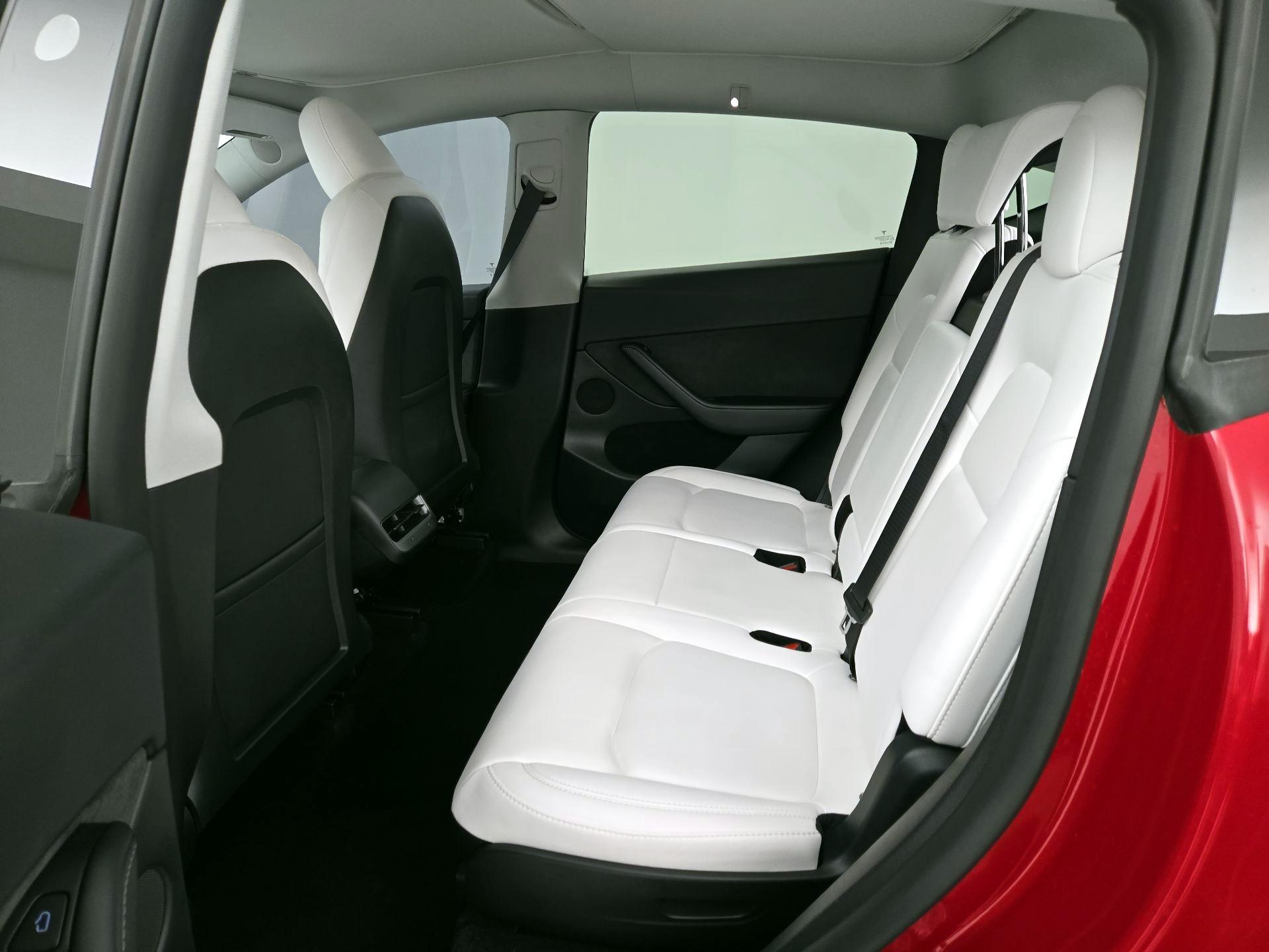 Thumbnail: 2023 Tesla Model Y - 19