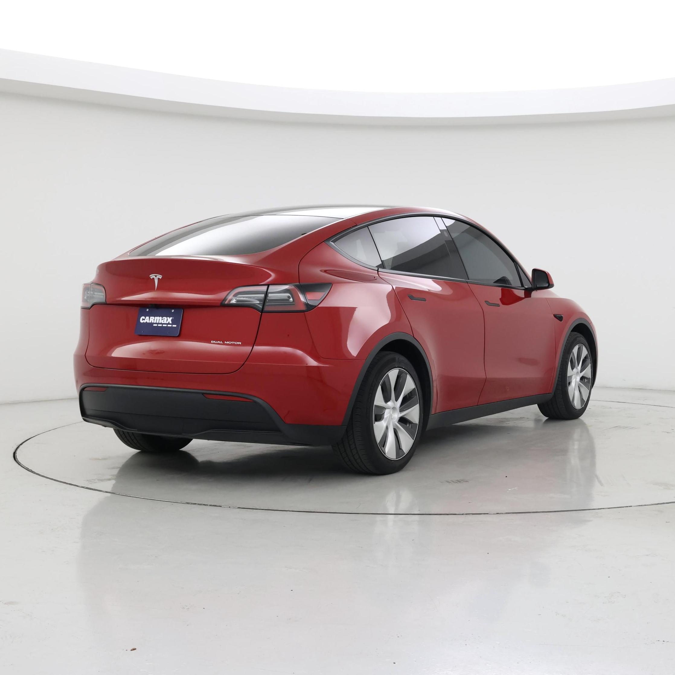 Thumbnail: 2023 Tesla Model Y - 8