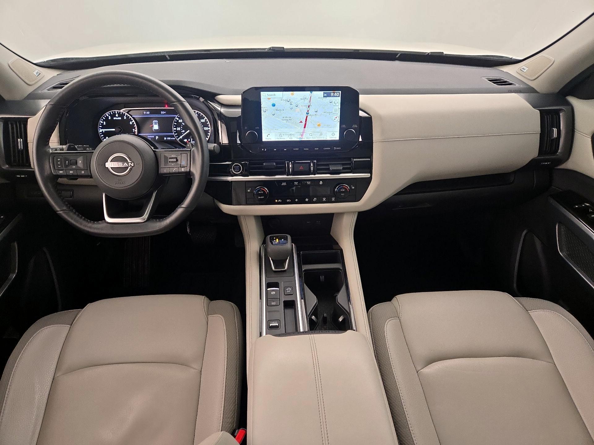 Thumbnail: 2023 Nissan Pathfinder - 9