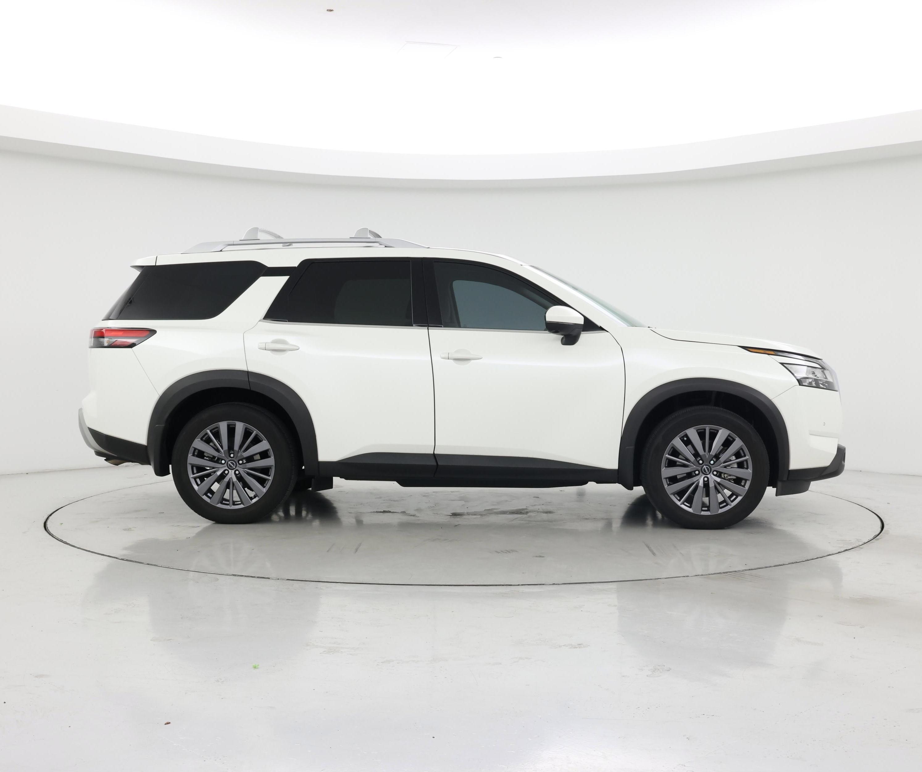 Thumbnail: 2023 Nissan Pathfinder - 7