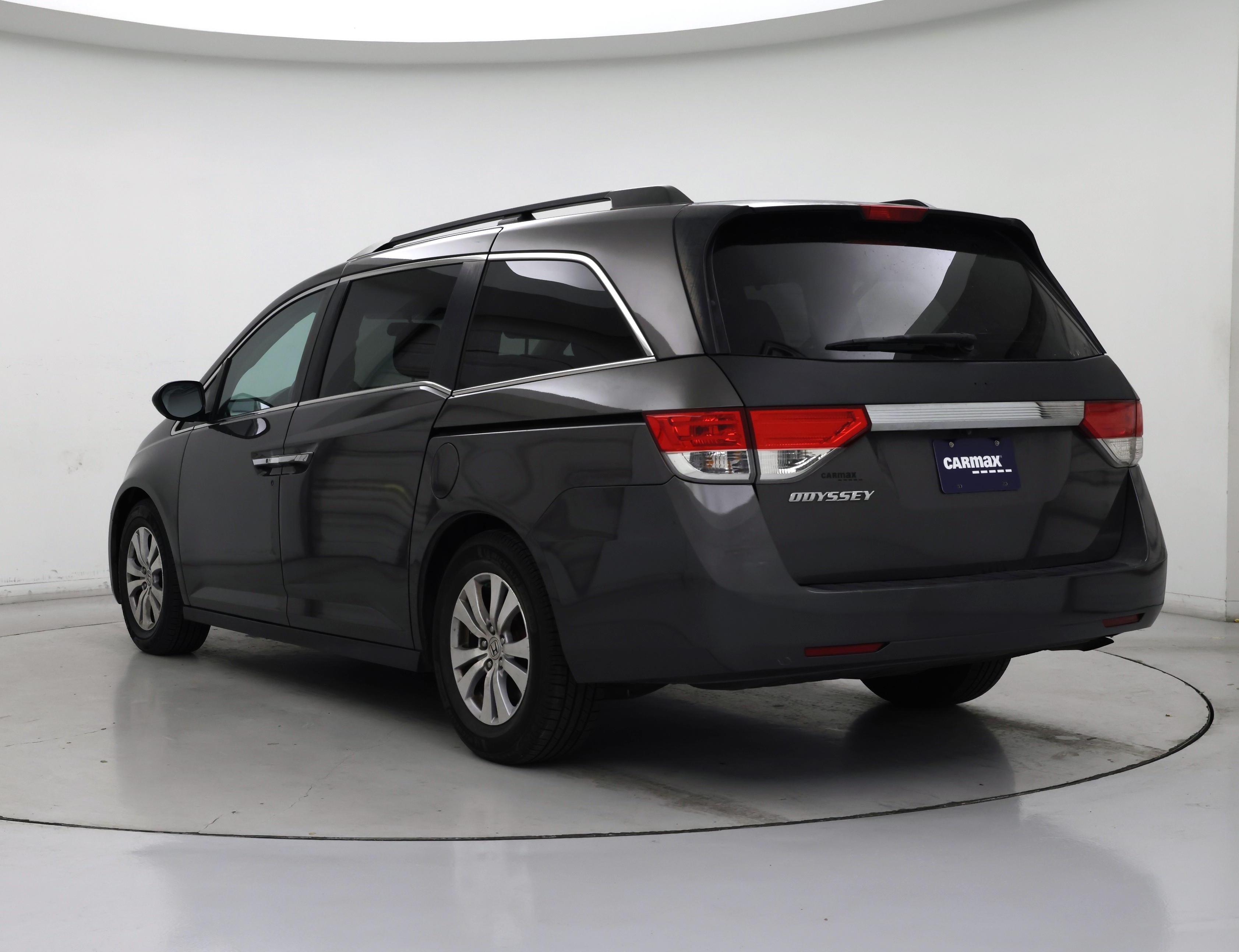 Thumbnail: 2015 Honda Odyssey - 2