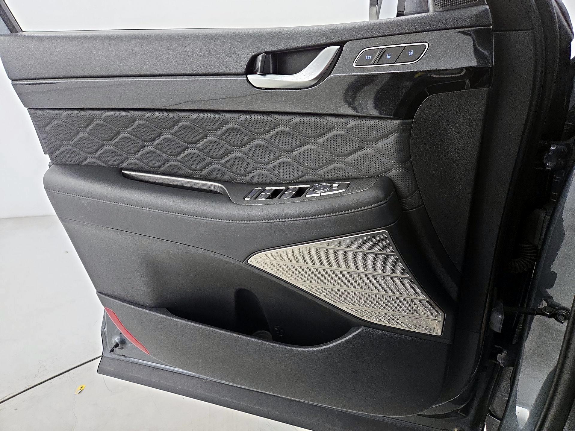 Thumbnail: 2022 Hyundai Palisade - 12