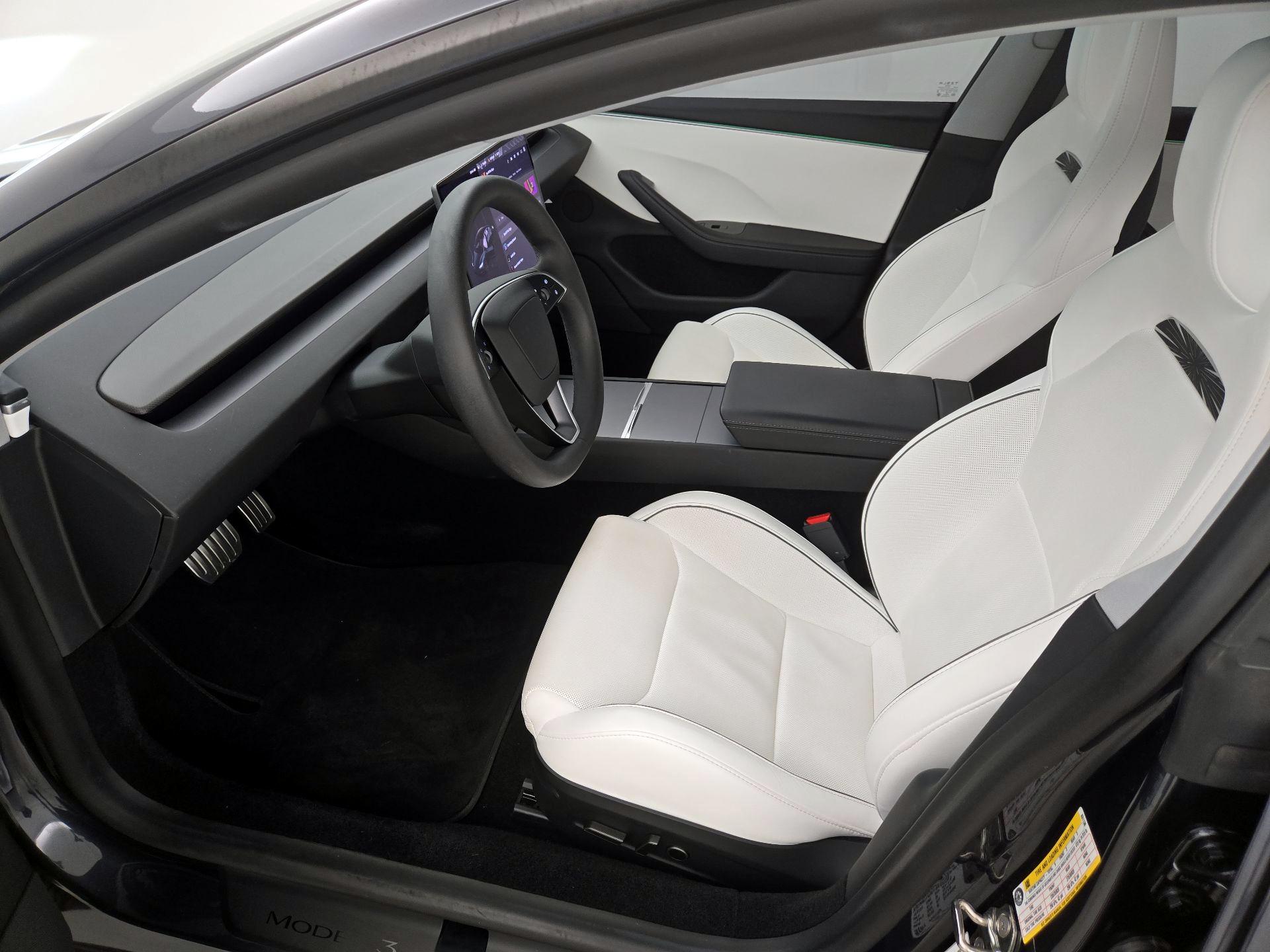 Thumbnail: 2024 Tesla Model 3 - 11