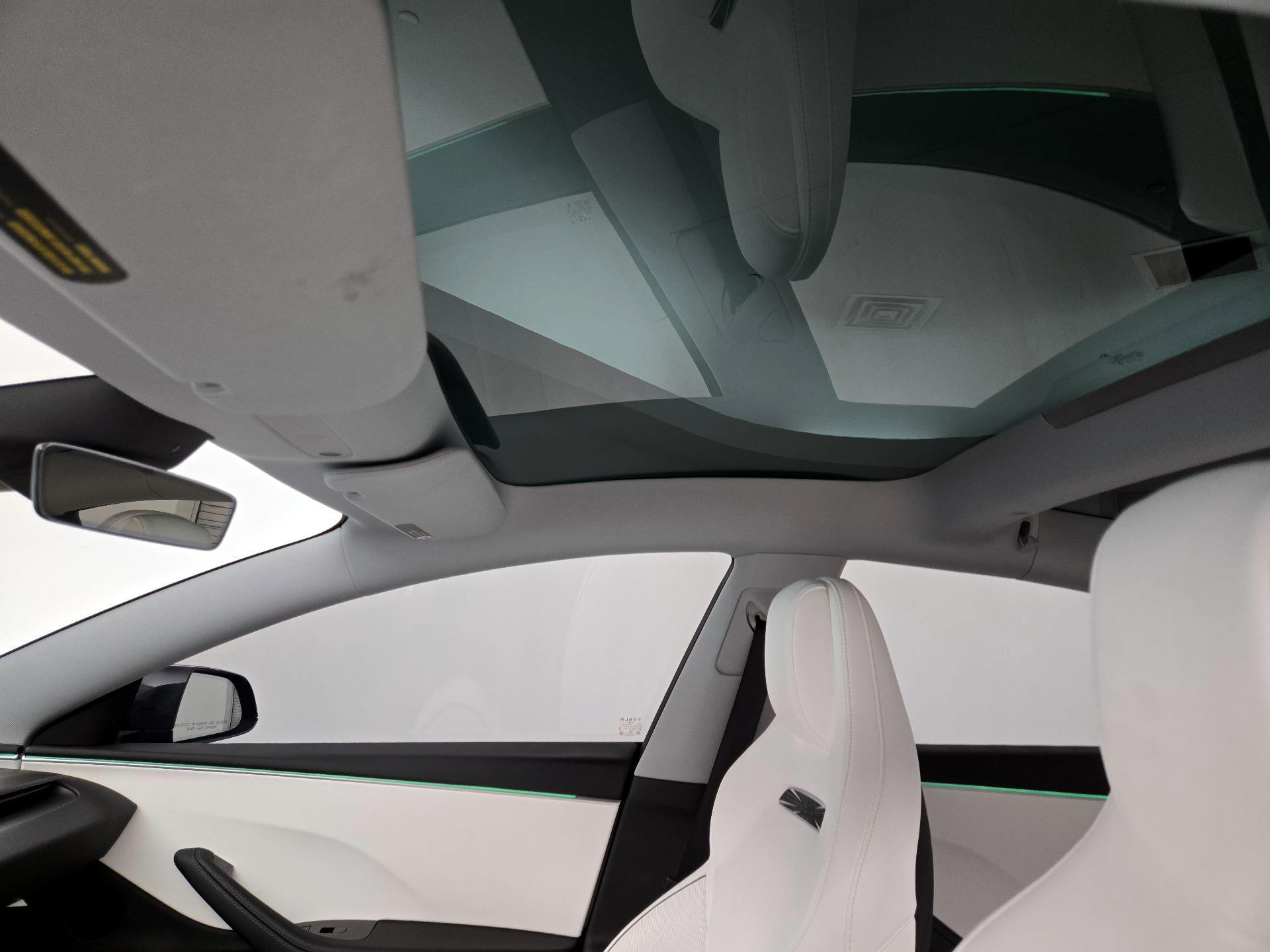 Thumbnail: 2024 Tesla Model 3 - 19