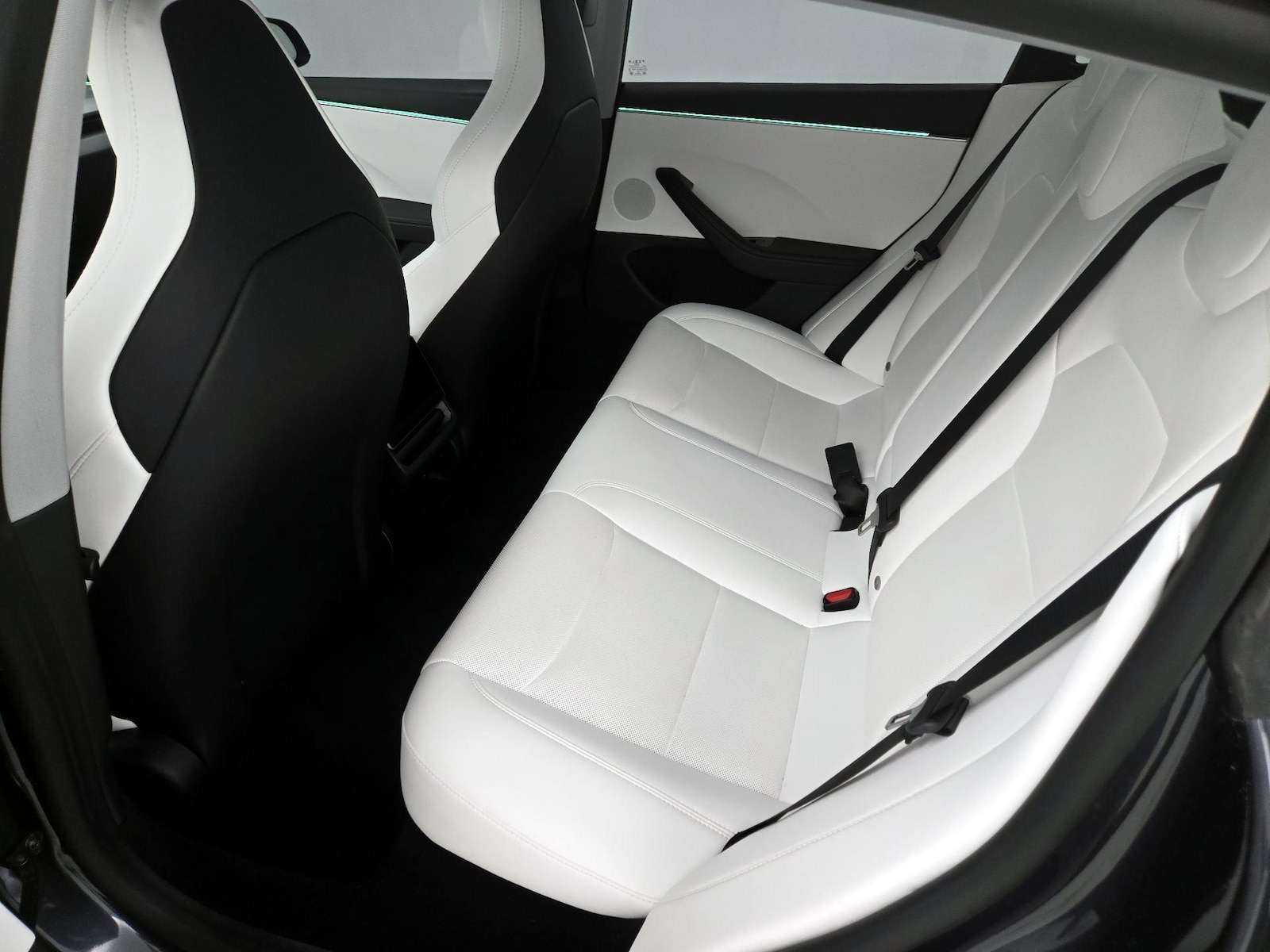 2024 Tesla Model 3 Performance - Photo 21
