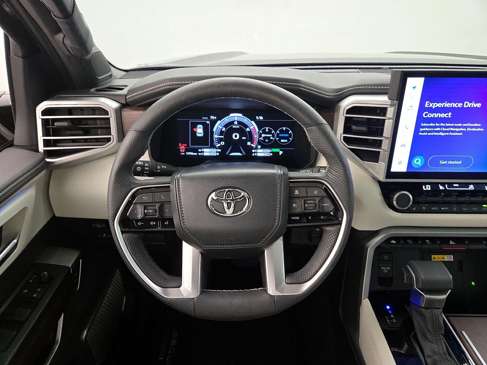 Thumbnail: 2024 Toyota Sequoia - 10