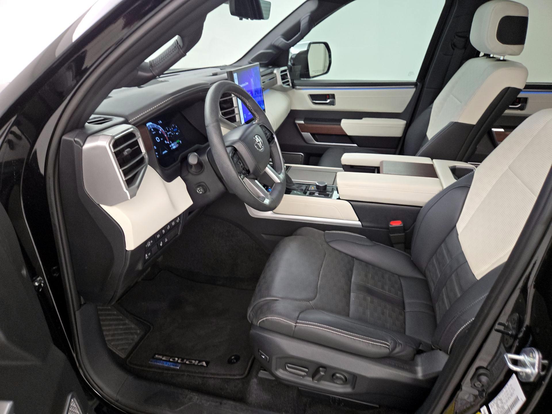 Thumbnail: 2024 Toyota Sequoia - 11
