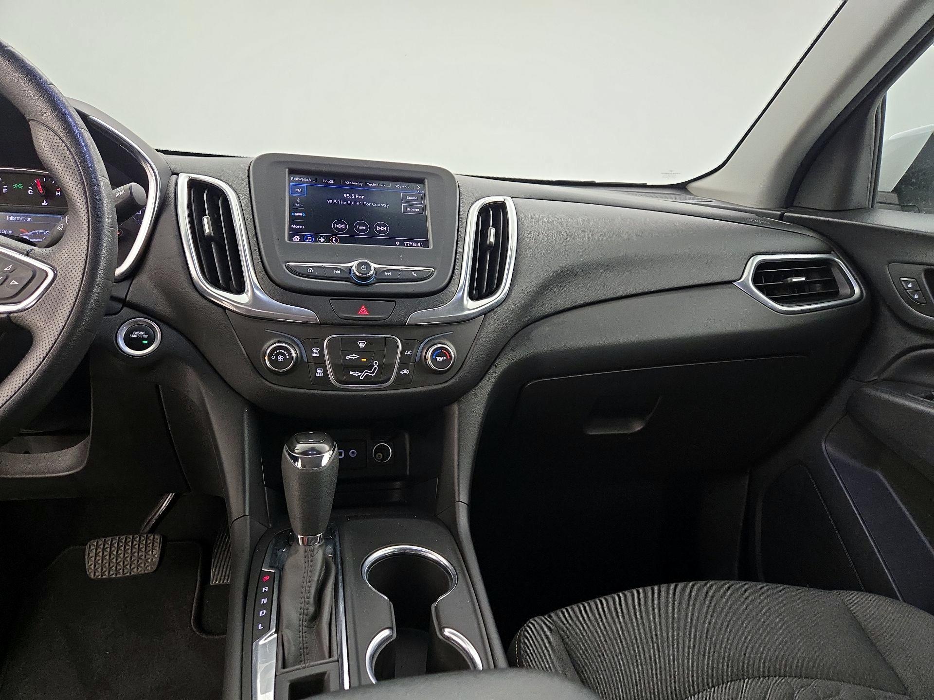 Thumbnail: 2021 Chevrolet Equinox - 9