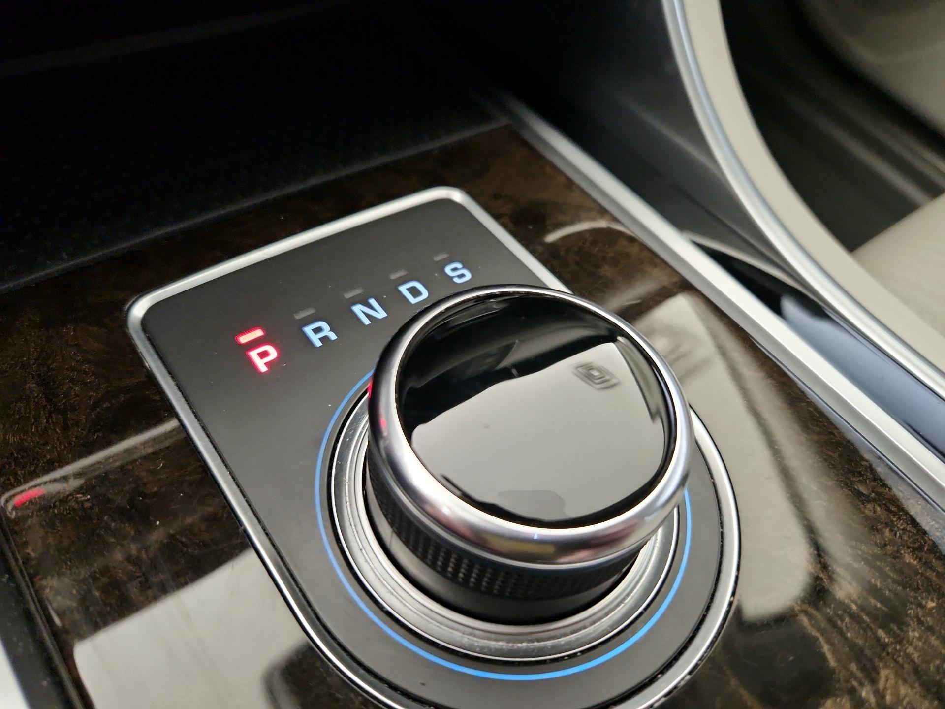 Thumbnail: 2017 Jaguar XF - 18