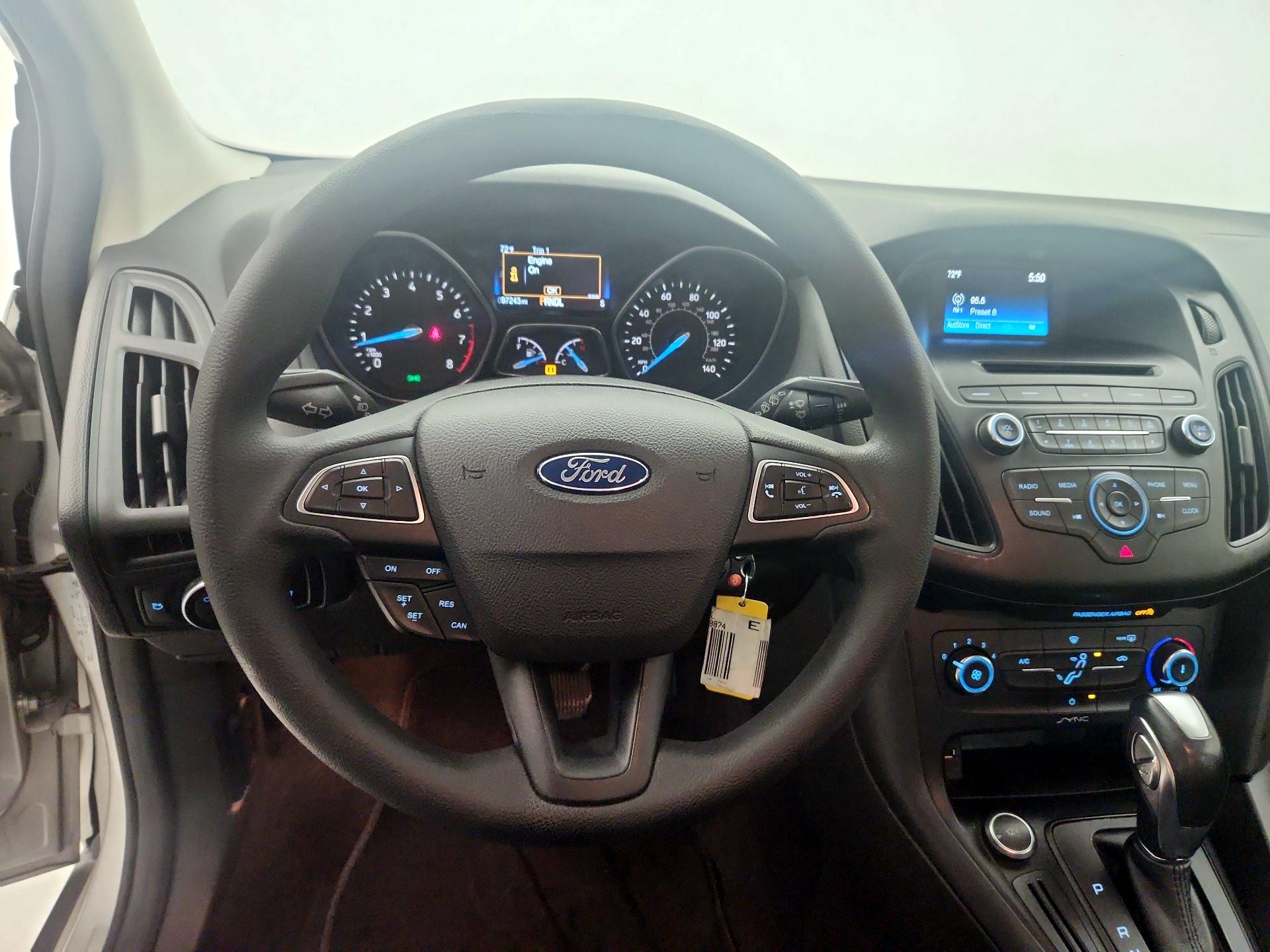 Thumbnail: 2016 Ford Focus - 10