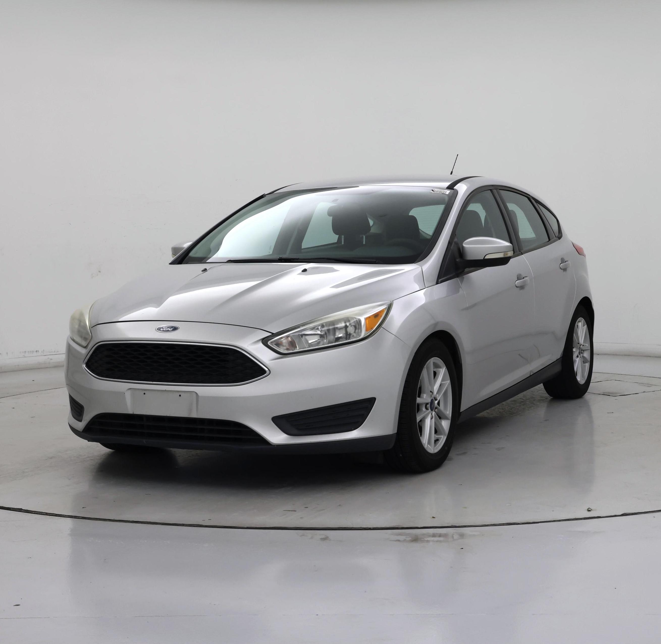 Thumbnail: 2016 Ford Focus - 4