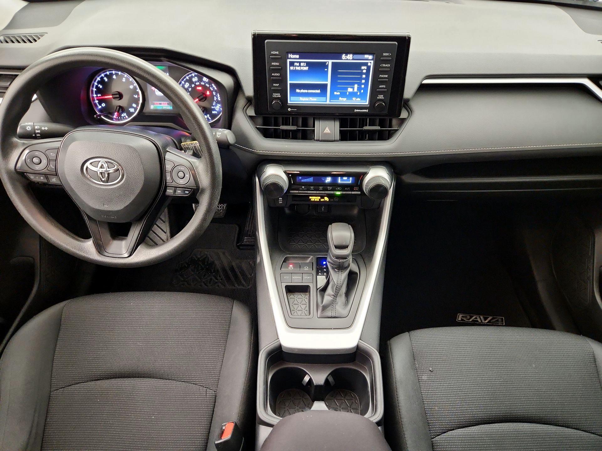 Thumbnail: 2021 Toyota RAV4 - 9