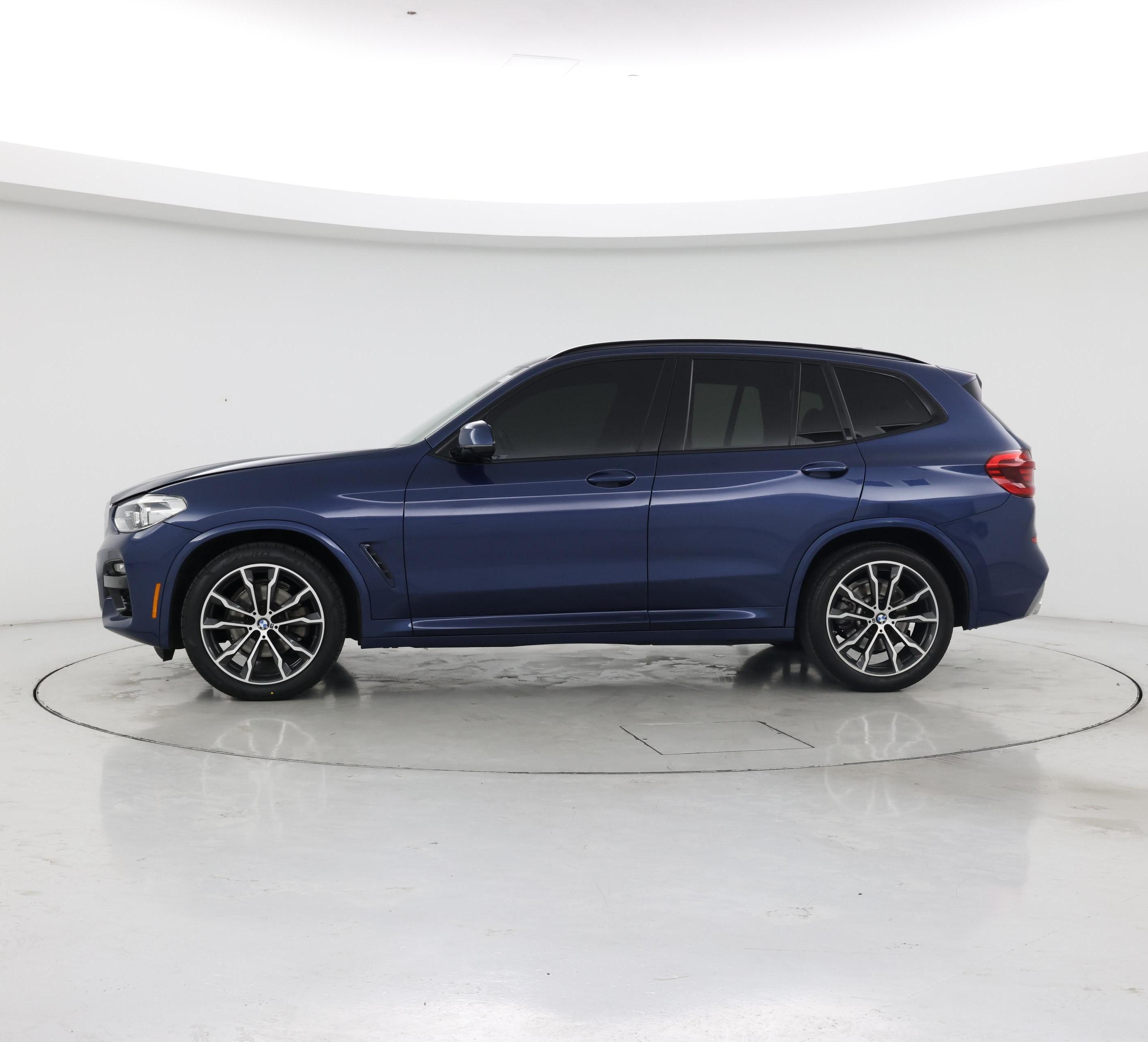 Thumbnail: 2021 BMW X3 - 3