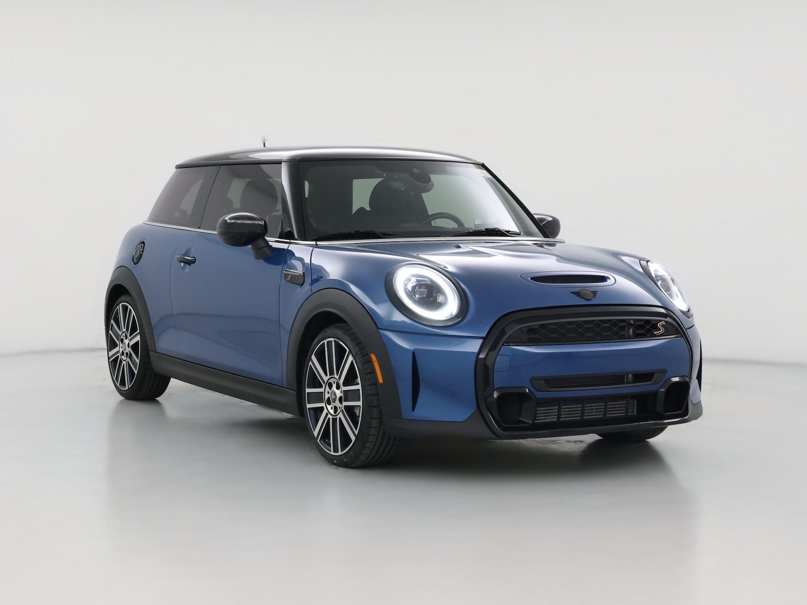 2023 MINI 3 Door S