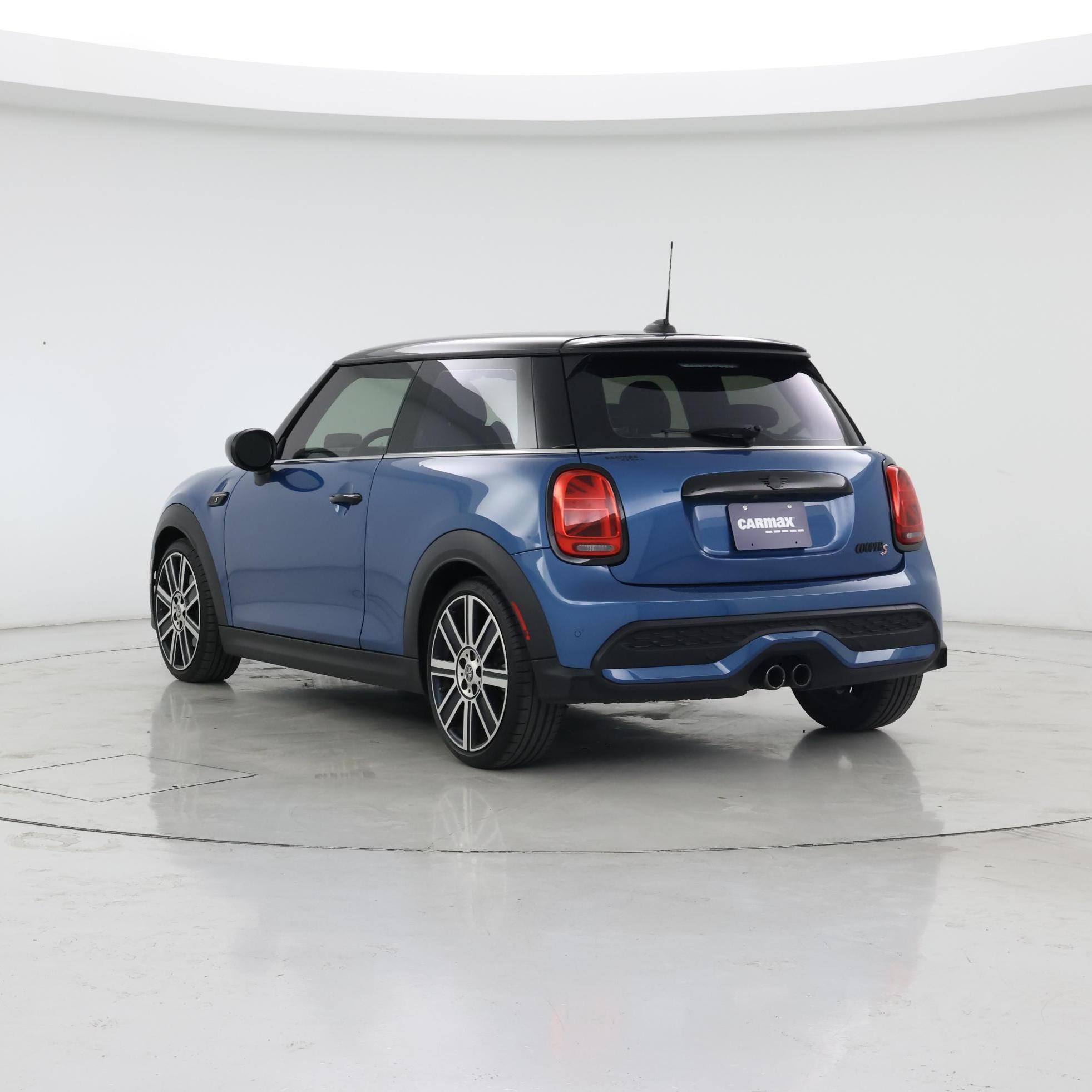 Thumbnail: 2023 MINI Cooper Hardtop - 2