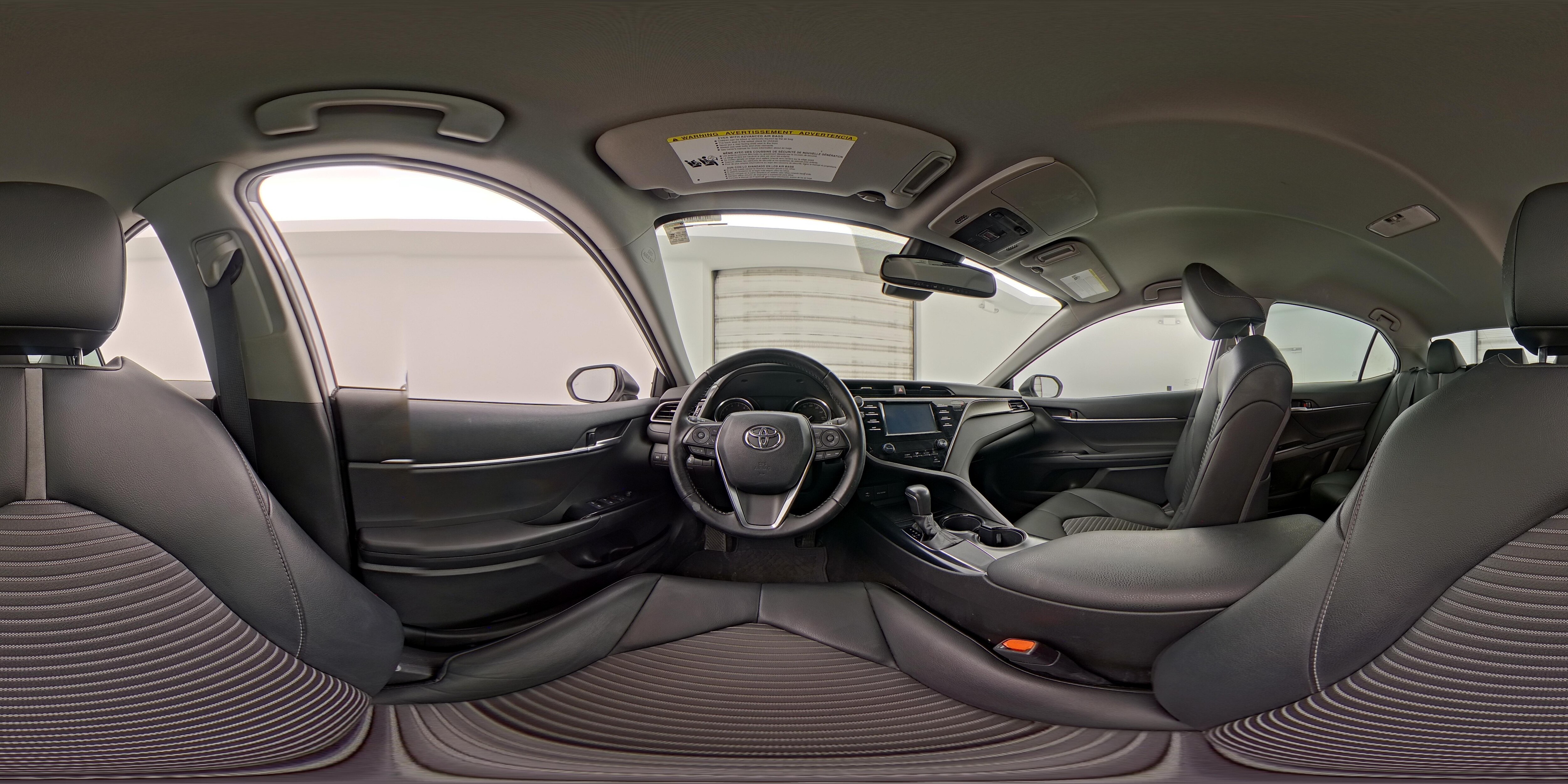 2019 Toyota Camry SE - Photo 26