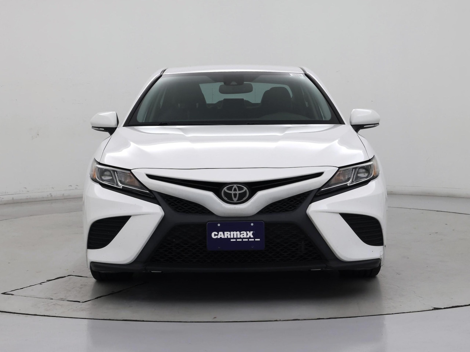 2019 Toyota Camry SE - Photo 6