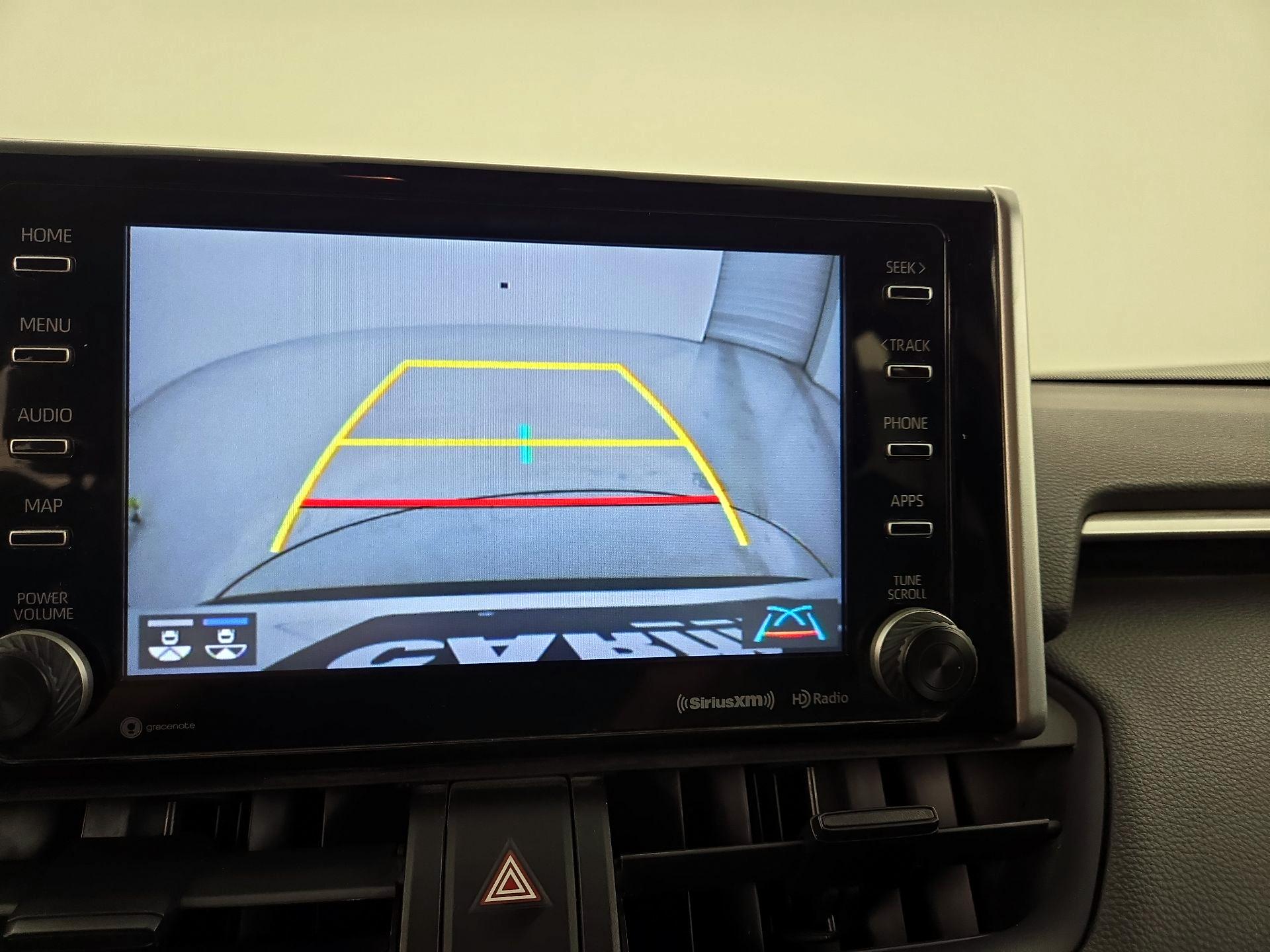 Thumbnail: 2020 Toyota RAV4 - 14