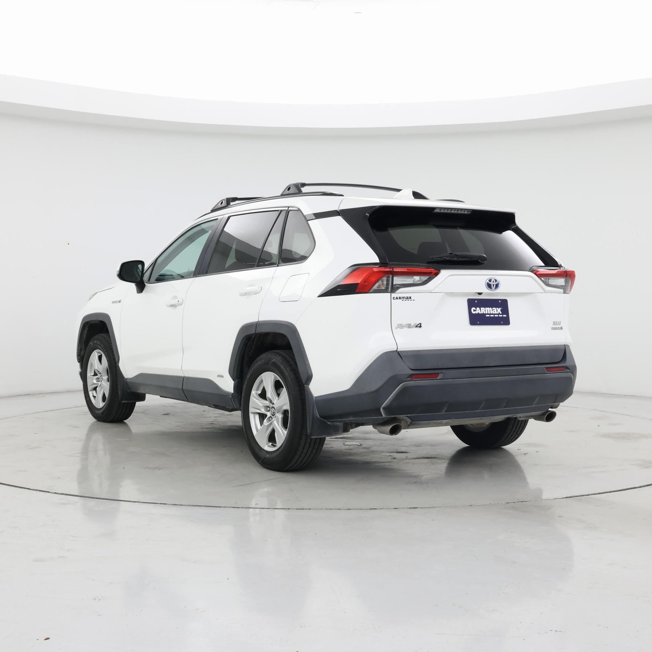 Thumbnail: 2020 Toyota RAV4 - 2