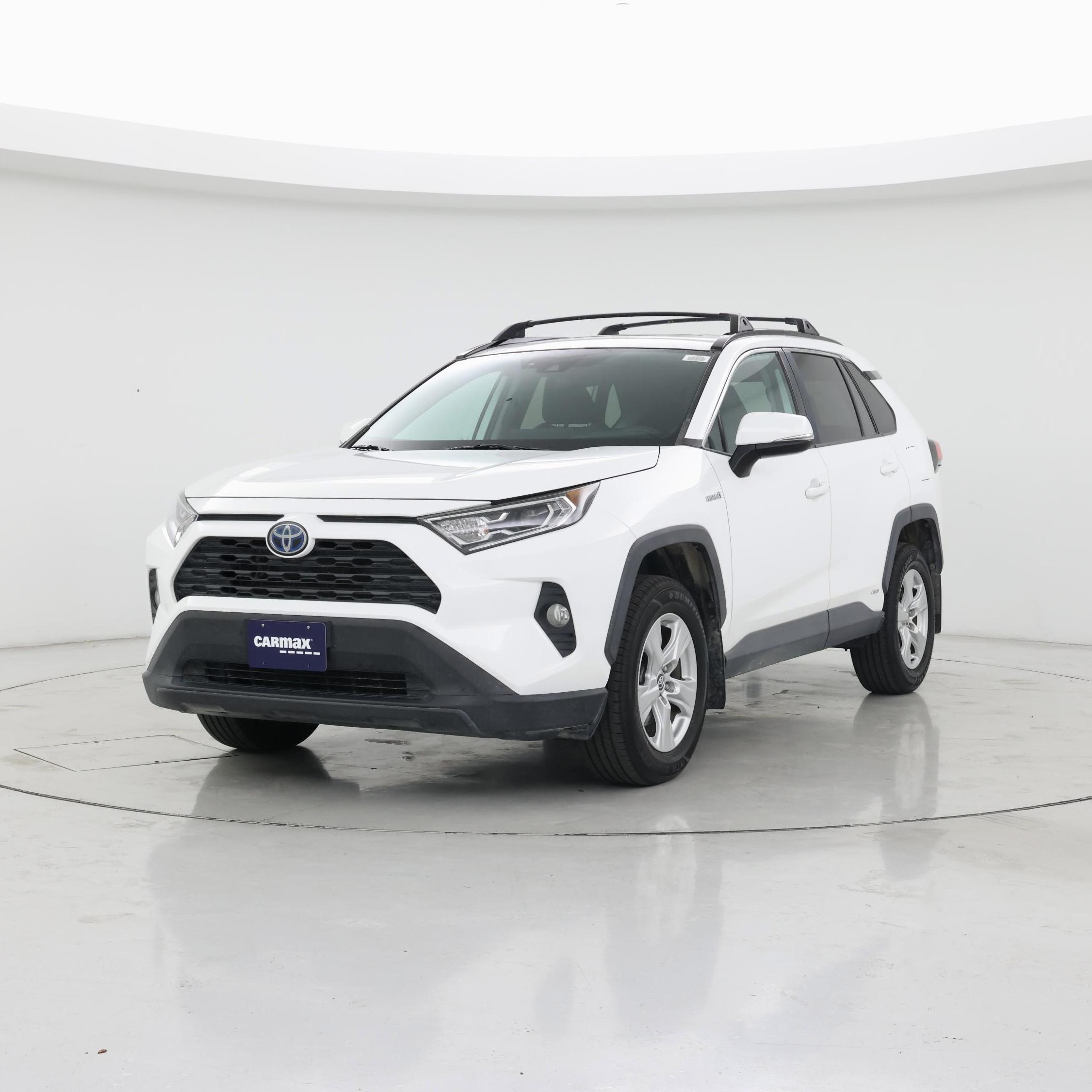 Thumbnail: 2020 Toyota RAV4 - 4