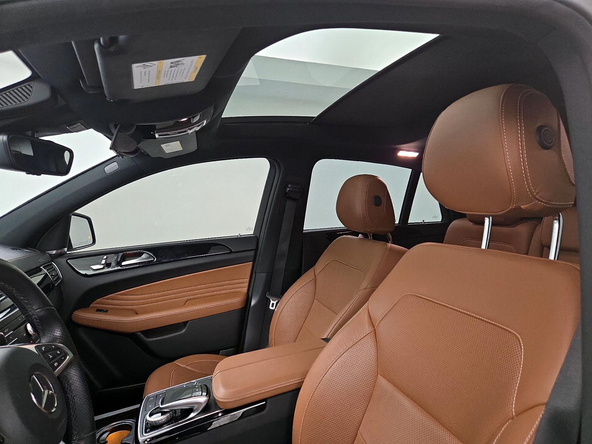 Thumbnail: 2018 Mercedes-Benz GLE - 20
