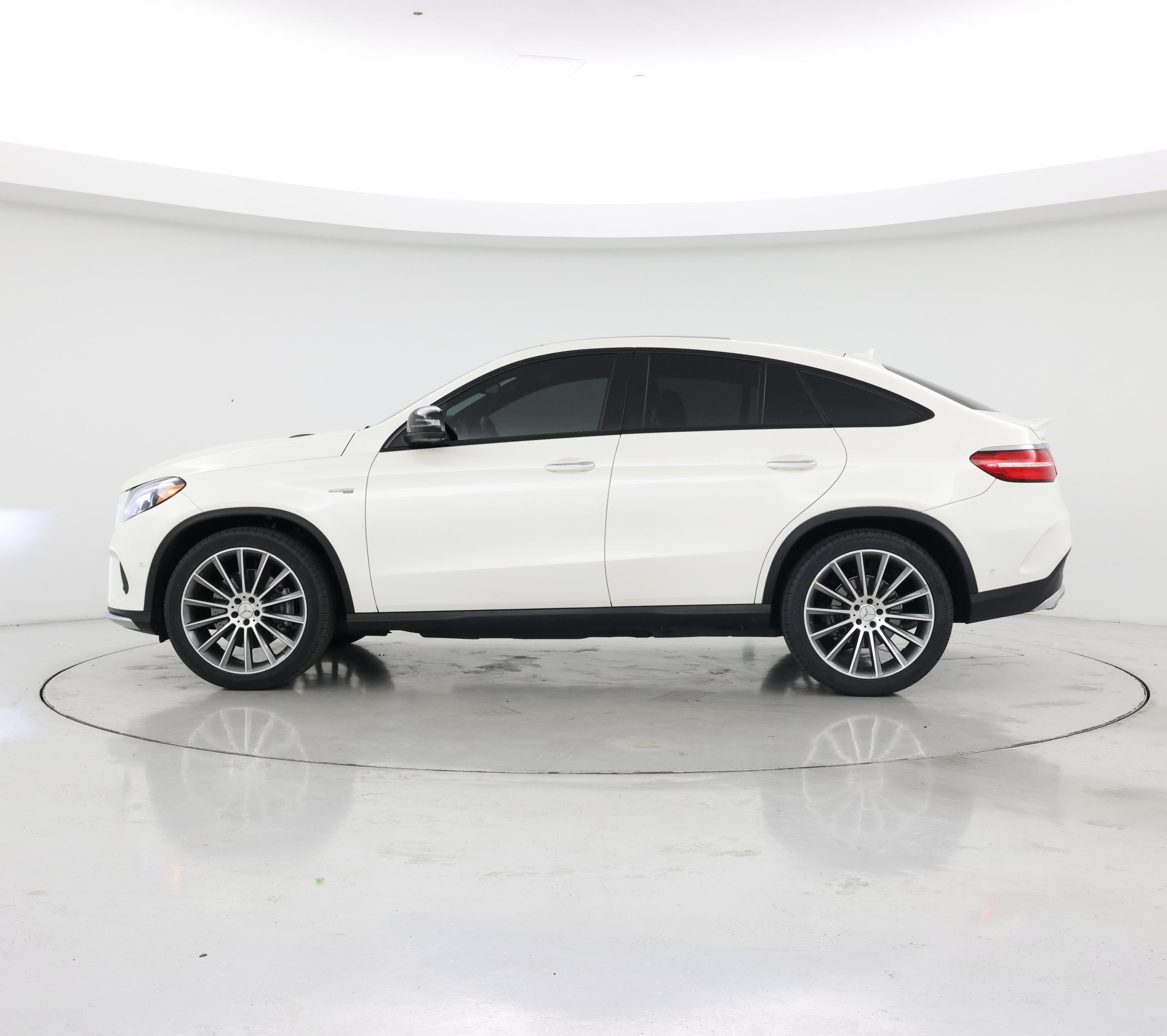 Thumbnail: 2018 Mercedes-Benz GLE - 3