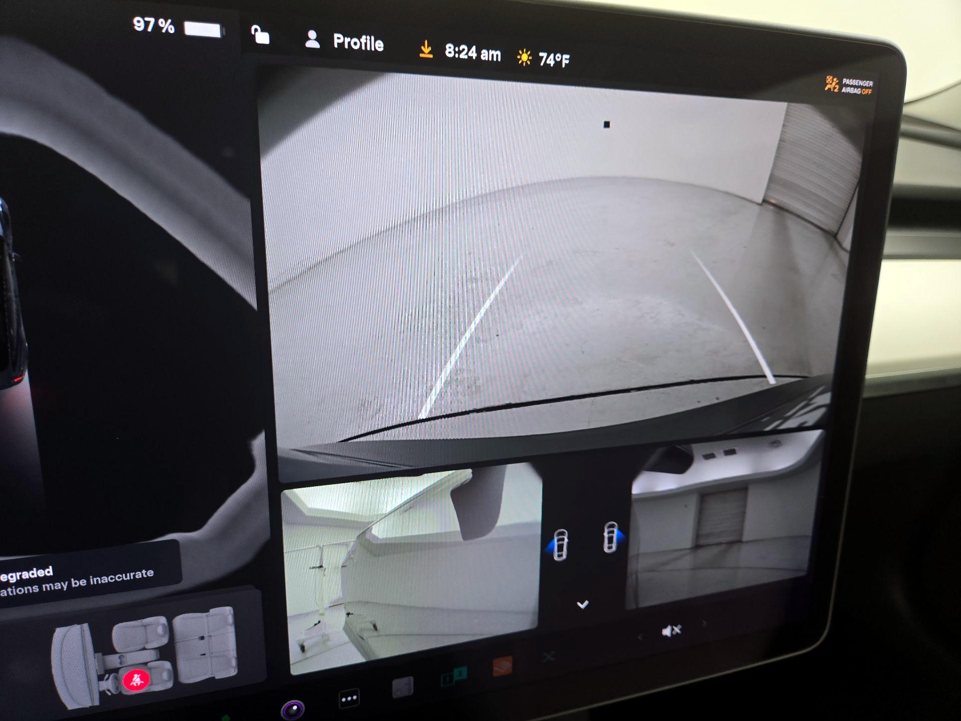 Thumbnail: 2023 Tesla Model 3 - 14