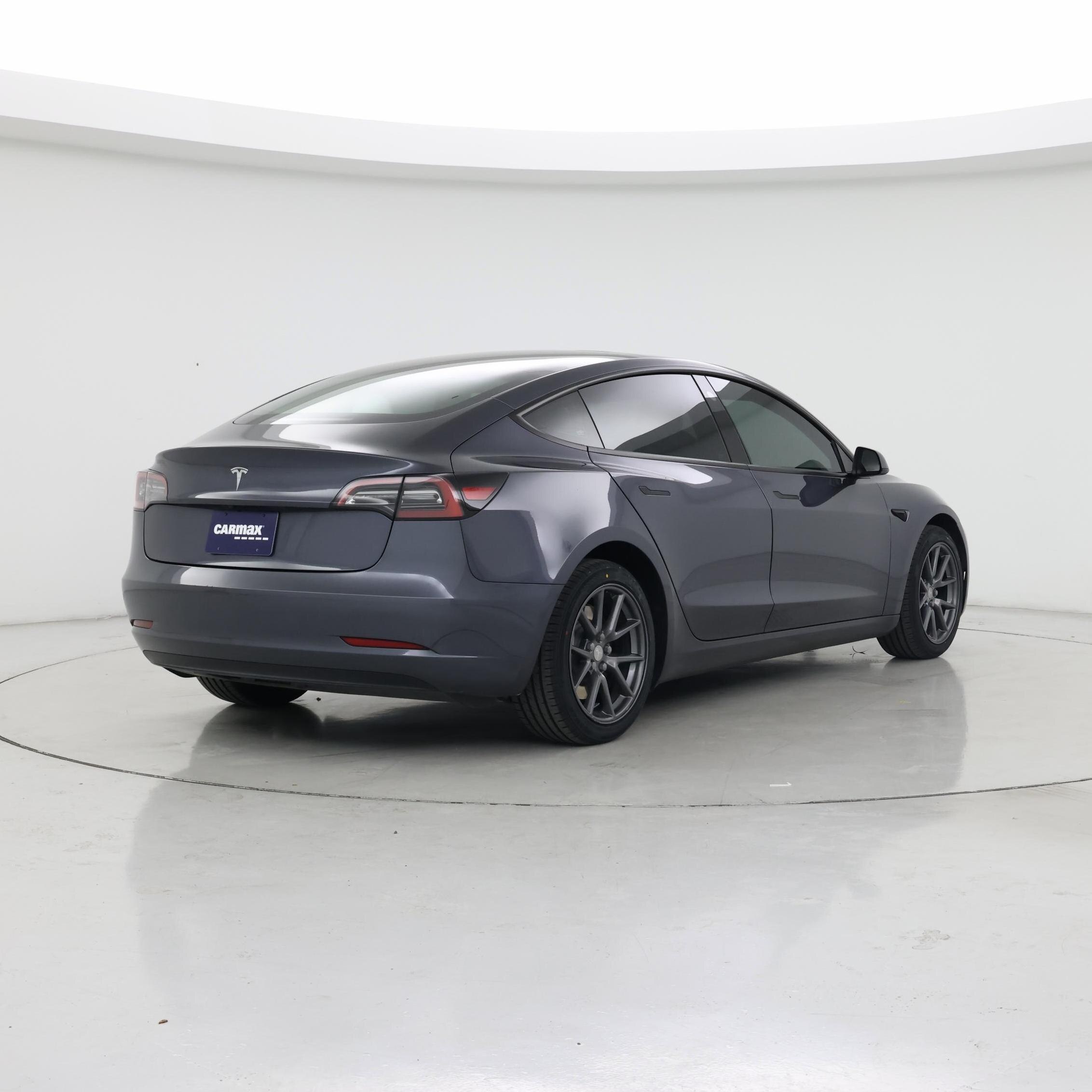 Thumbnail: 2023 Tesla Model 3 - 8
