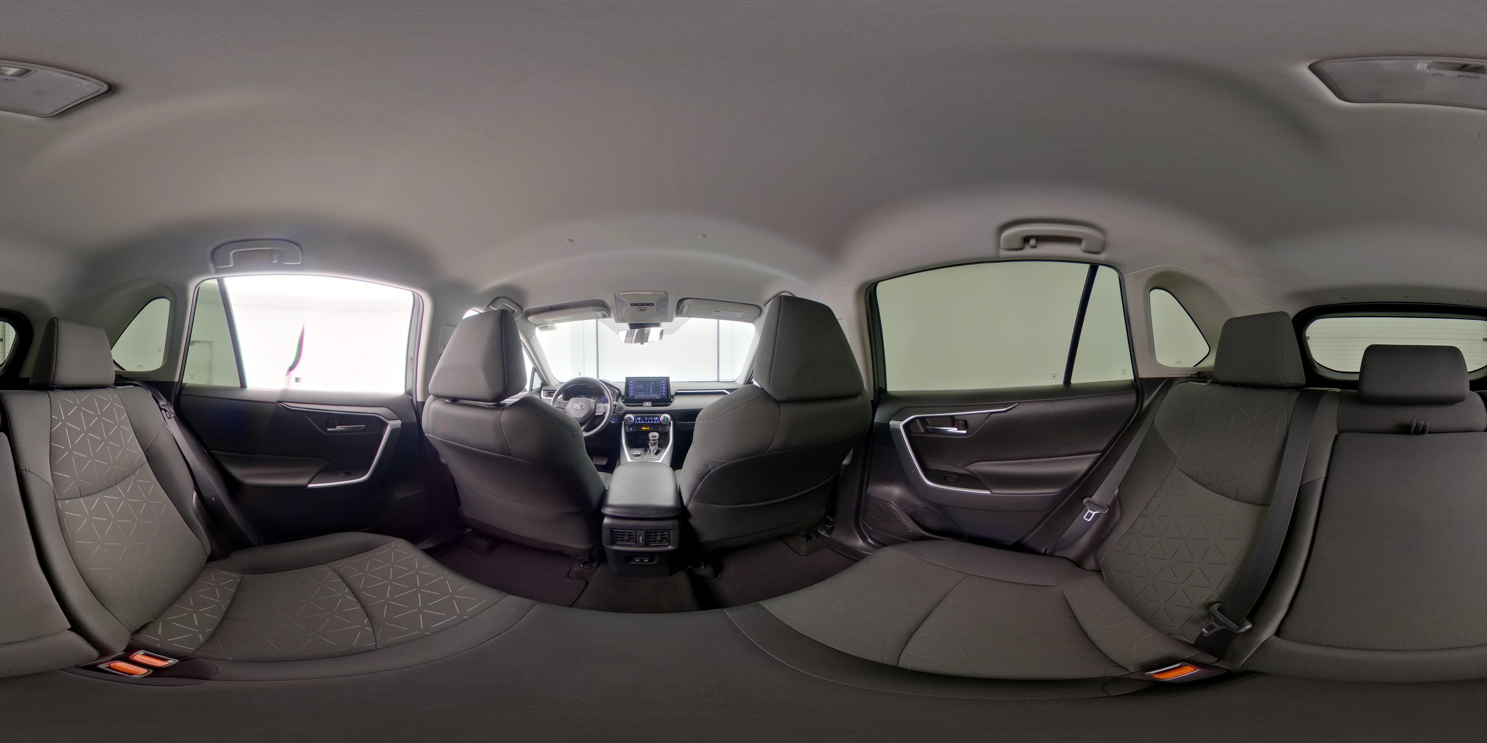 2021 Toyota RAV4 XLE - Photo 25