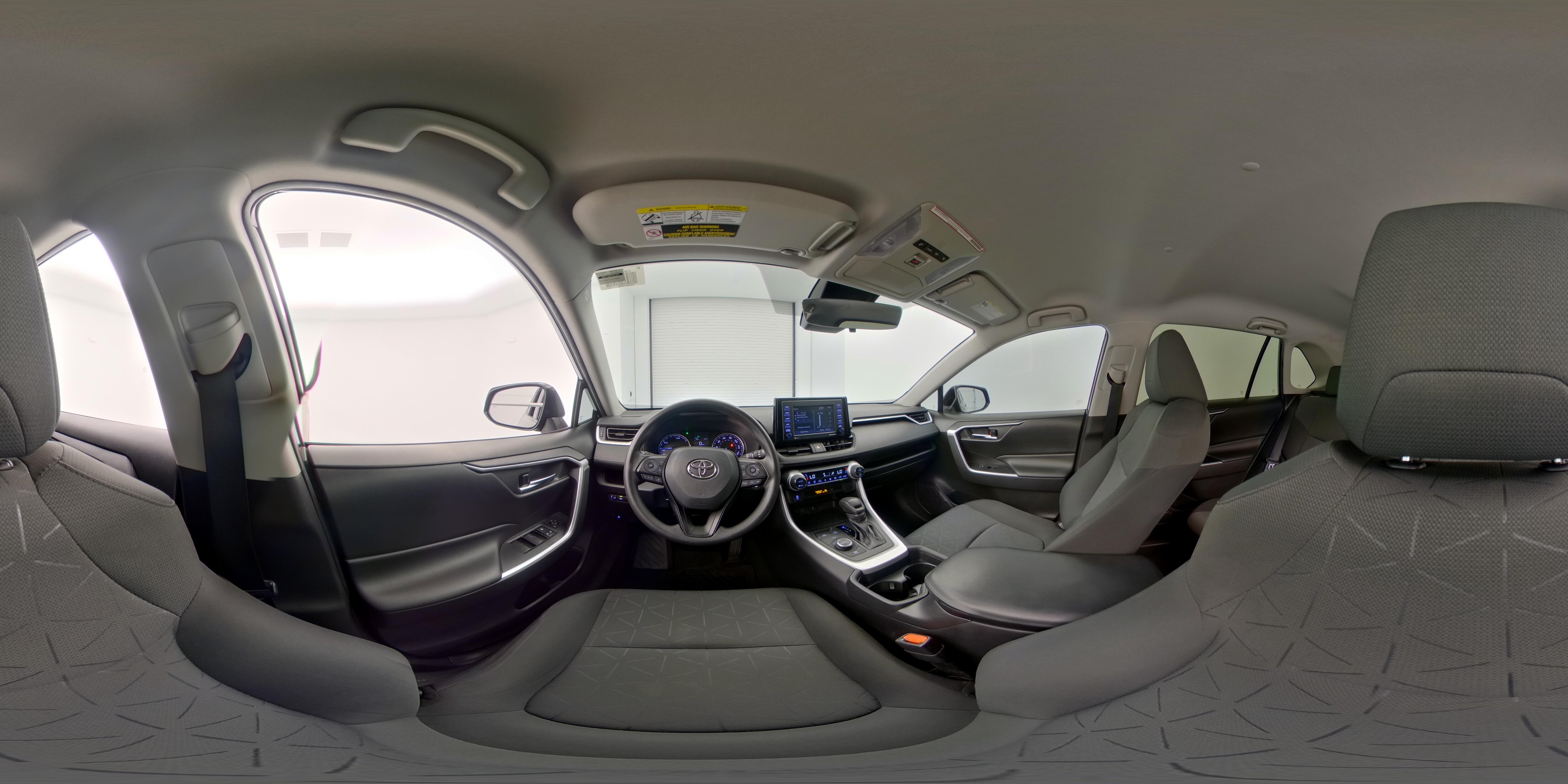 2021 Toyota RAV4 XLE - Photo 26