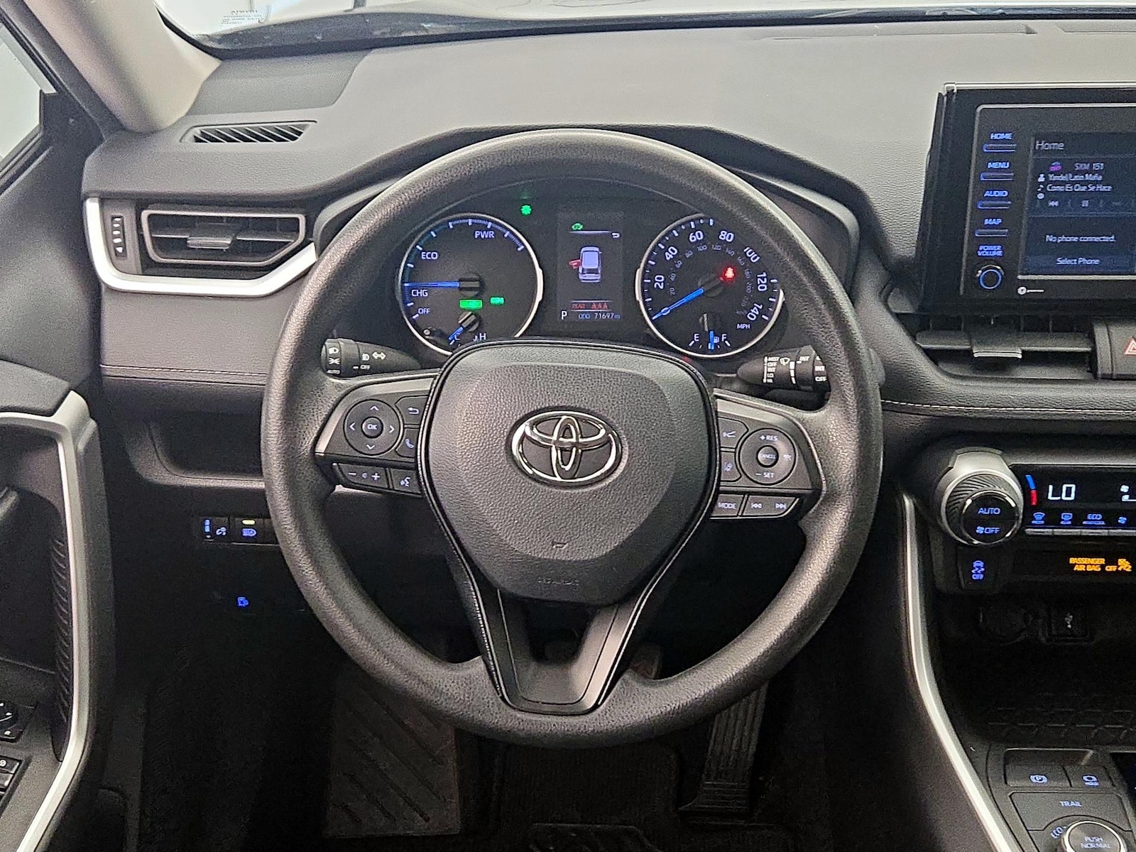 2021 Toyota RAV4 XLE - Photo 11