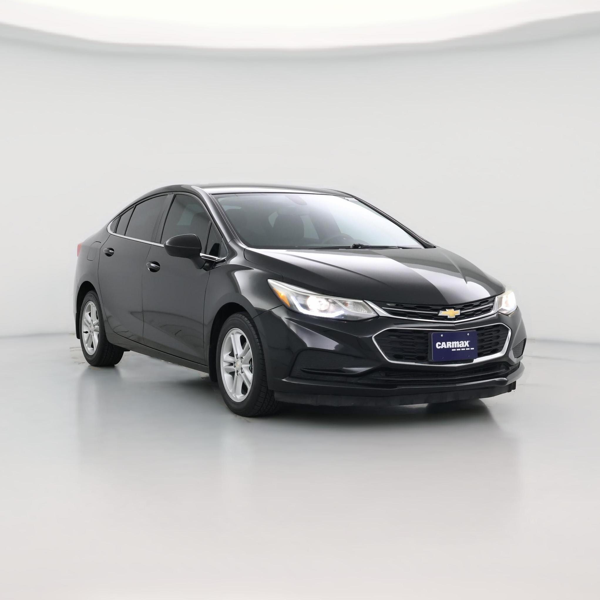 Thumbnail: 2017 Chevrolet Cruze - 1