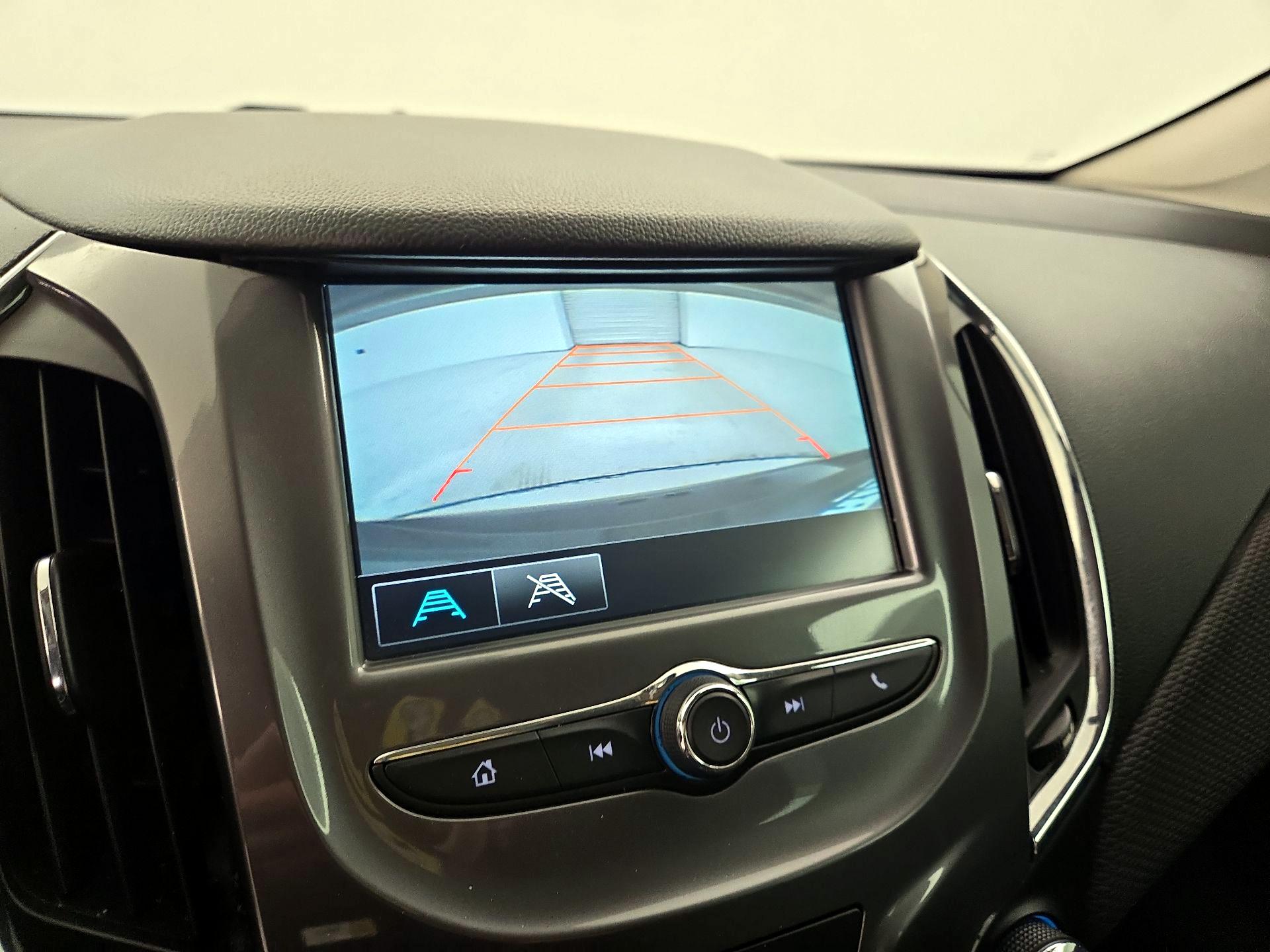Thumbnail: 2017 Chevrolet Cruze - 14