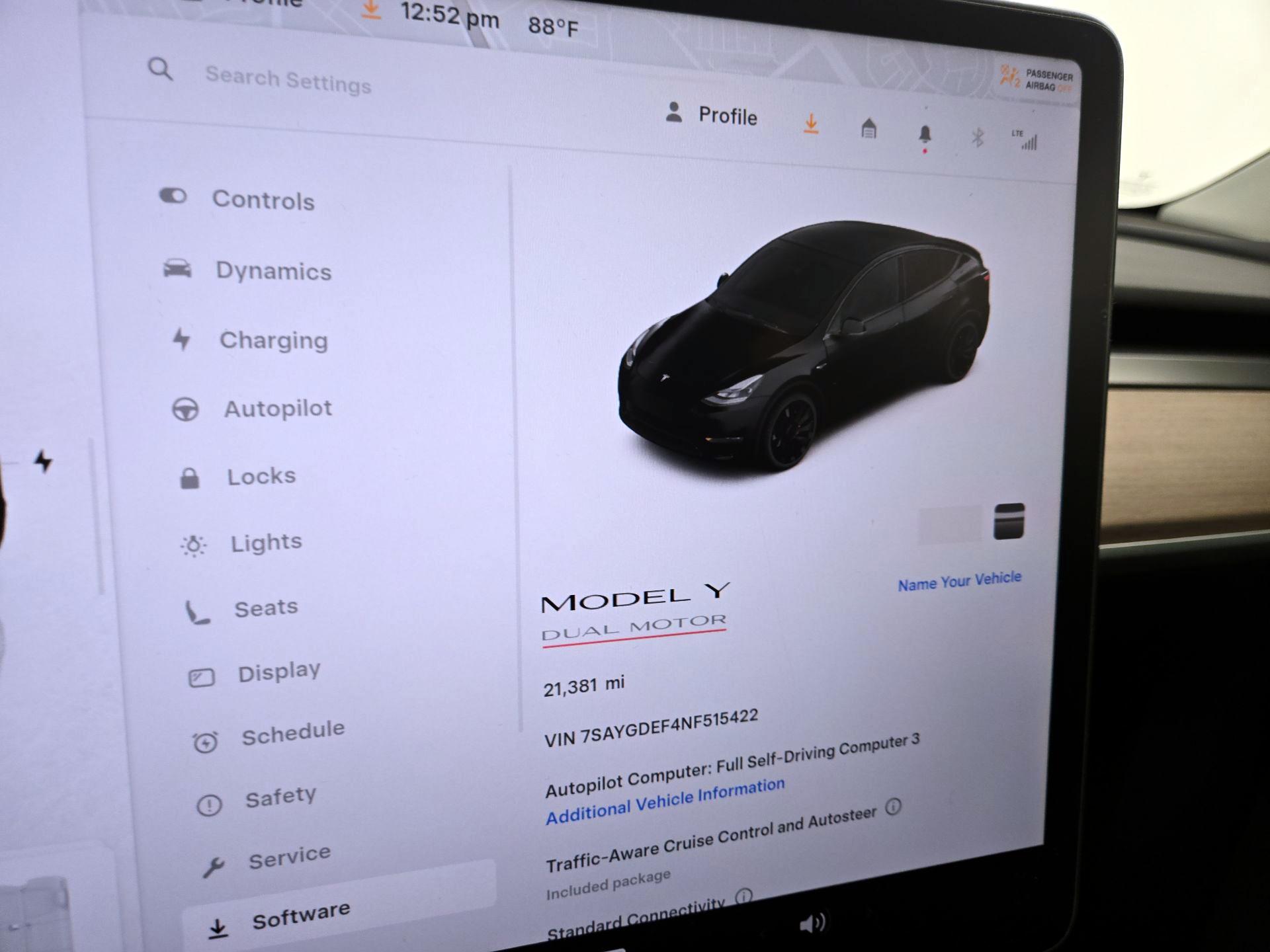 Thumbnail: 2022 Tesla Model Y - 13