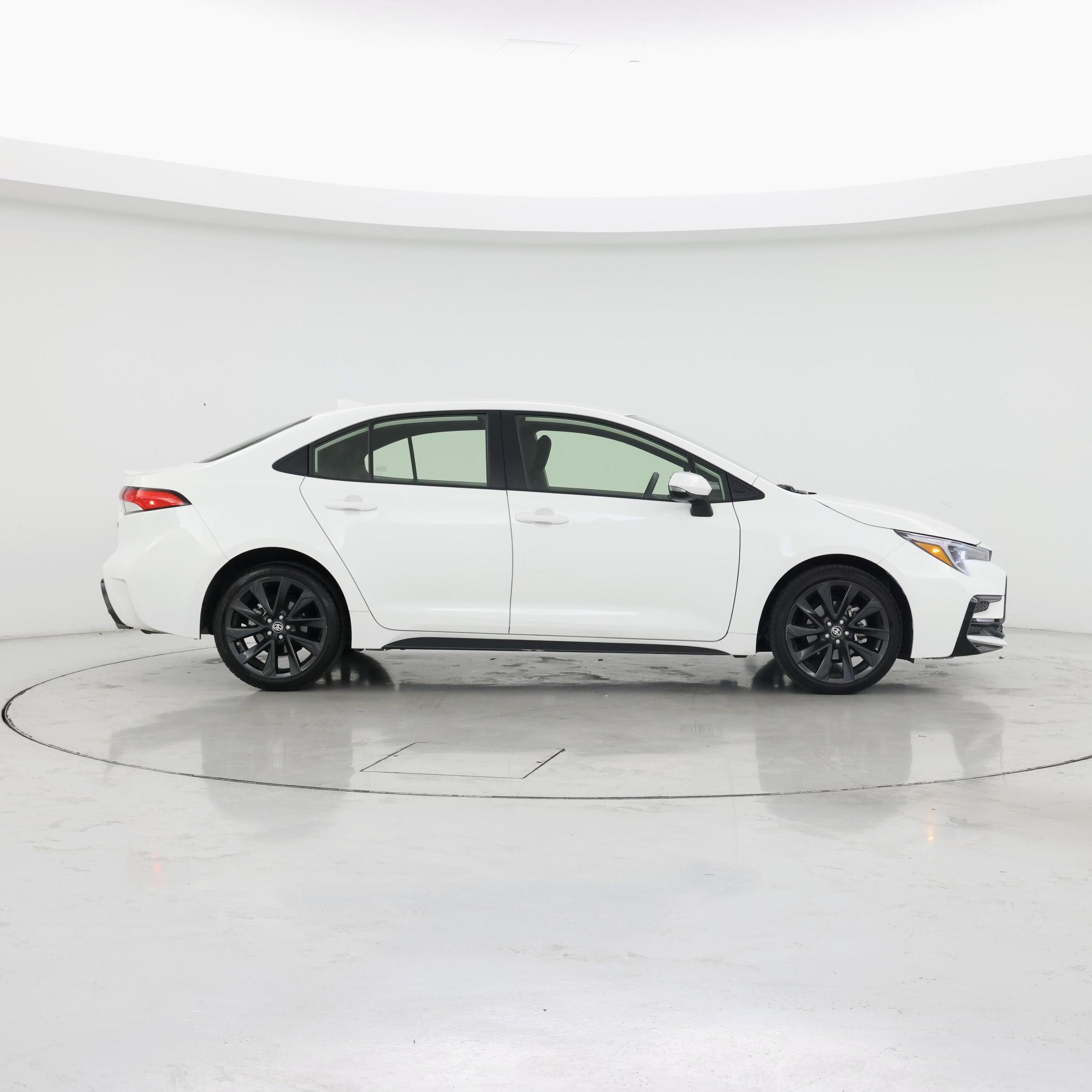 Thumbnail: 2023 Toyota Corolla - 7