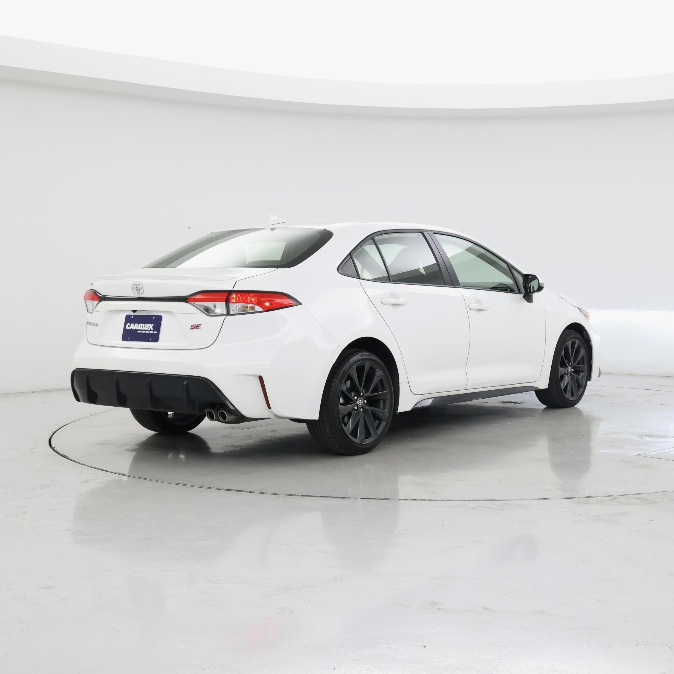 Thumbnail: 2023 Toyota Corolla - 8